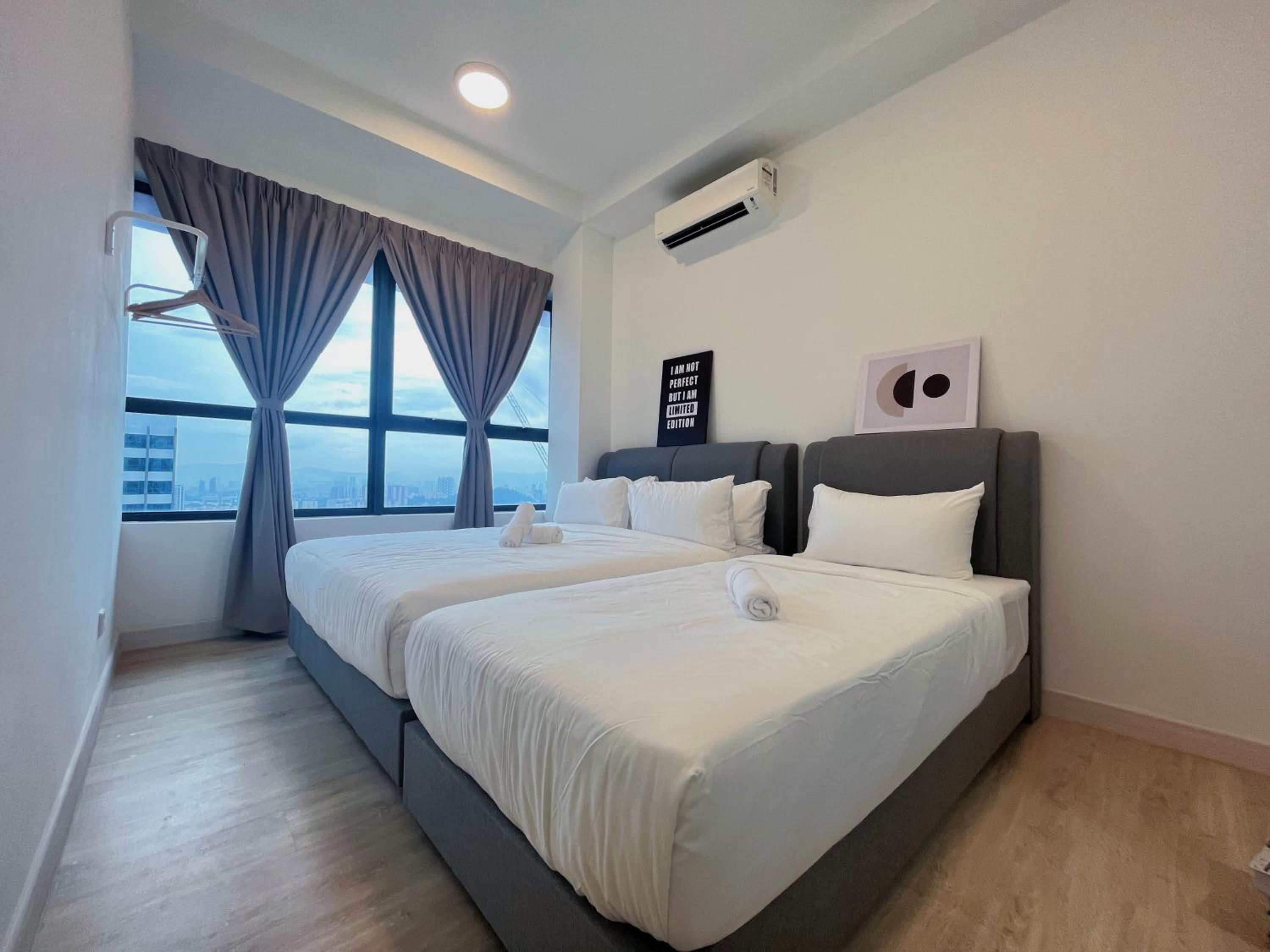 Arte Plus by Manhattan Group