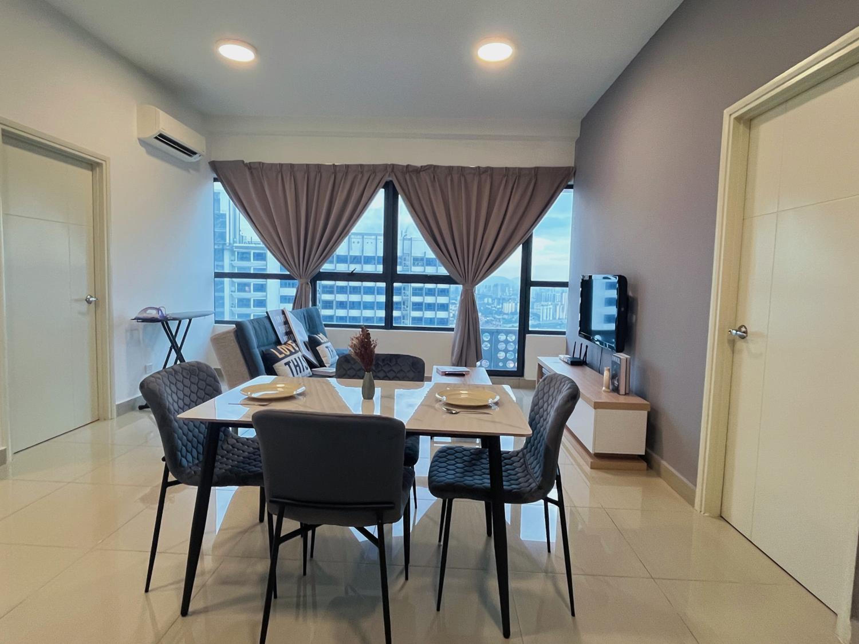 Arte Plus by Manhattan Group