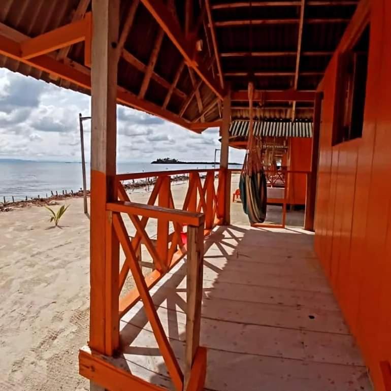 Isla Mirya