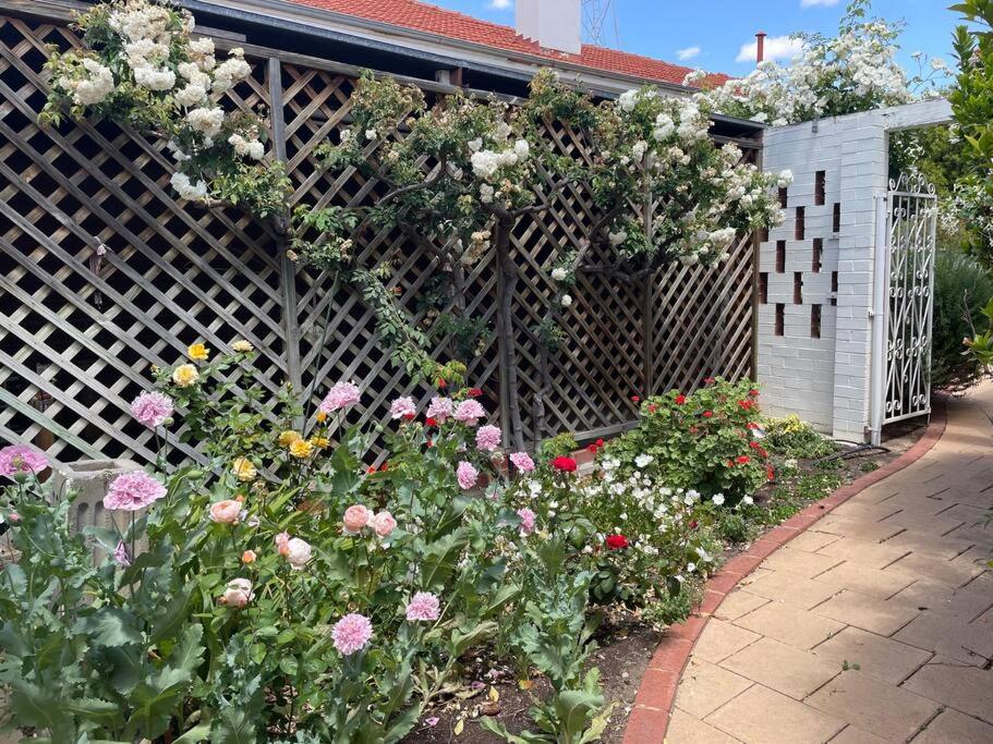 The Merredin Treasury Cottage