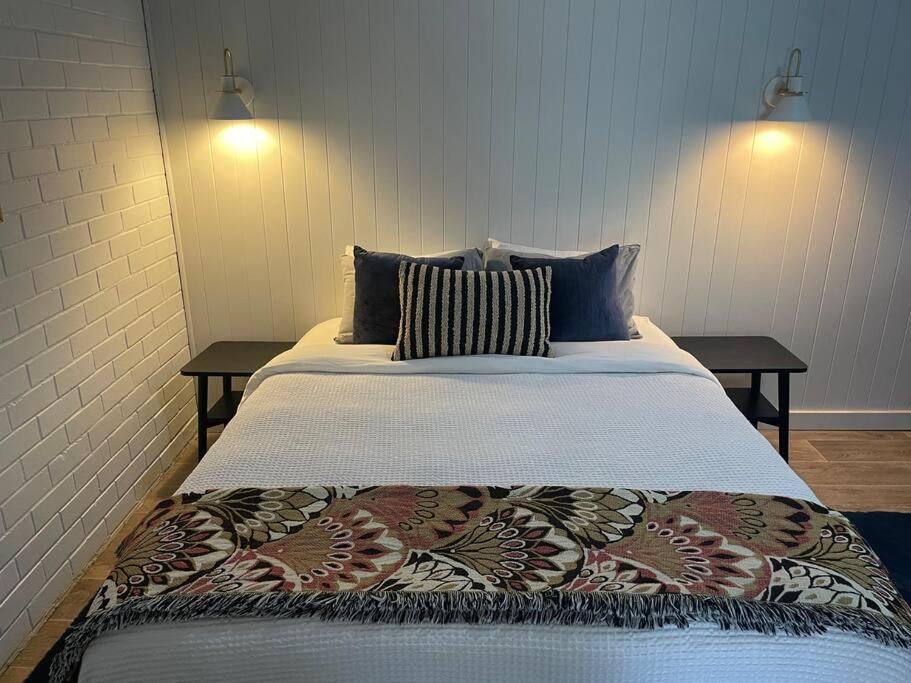 The Merredin Treasury Cottage