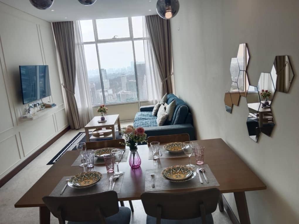 sky suites klcc by near petronas twin tower