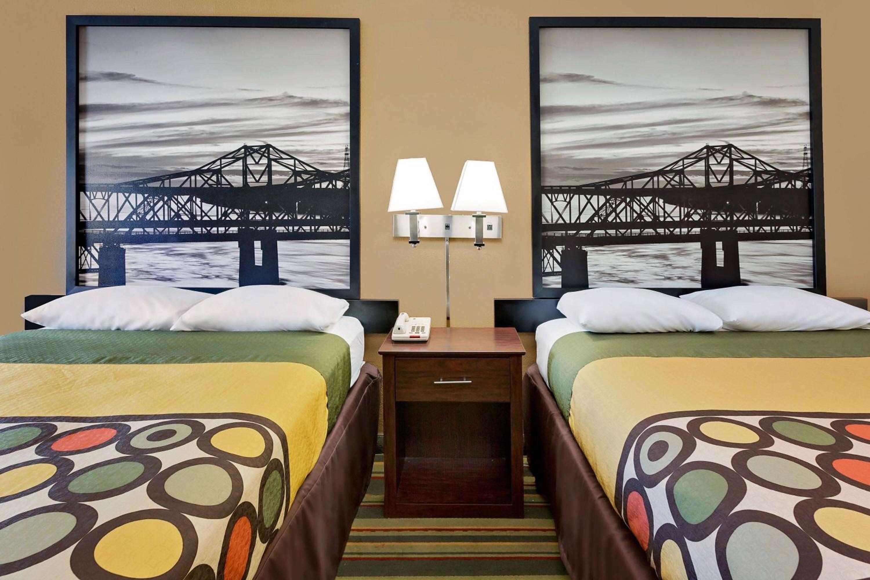 Laurel Vacations - Super 8 by Wyndham Laurel - Property Image 26