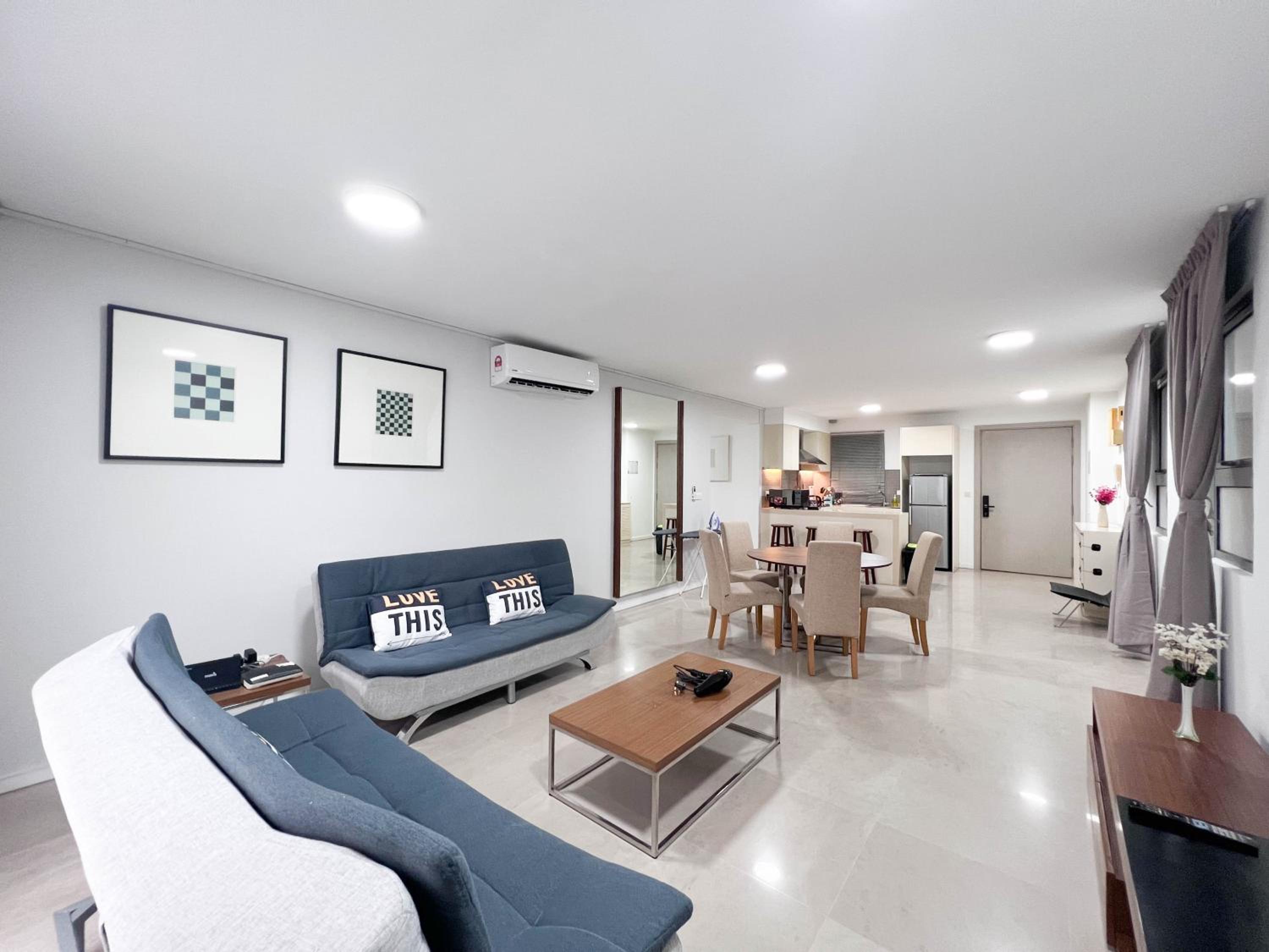 Bintang Fairlane by Manhattan Group