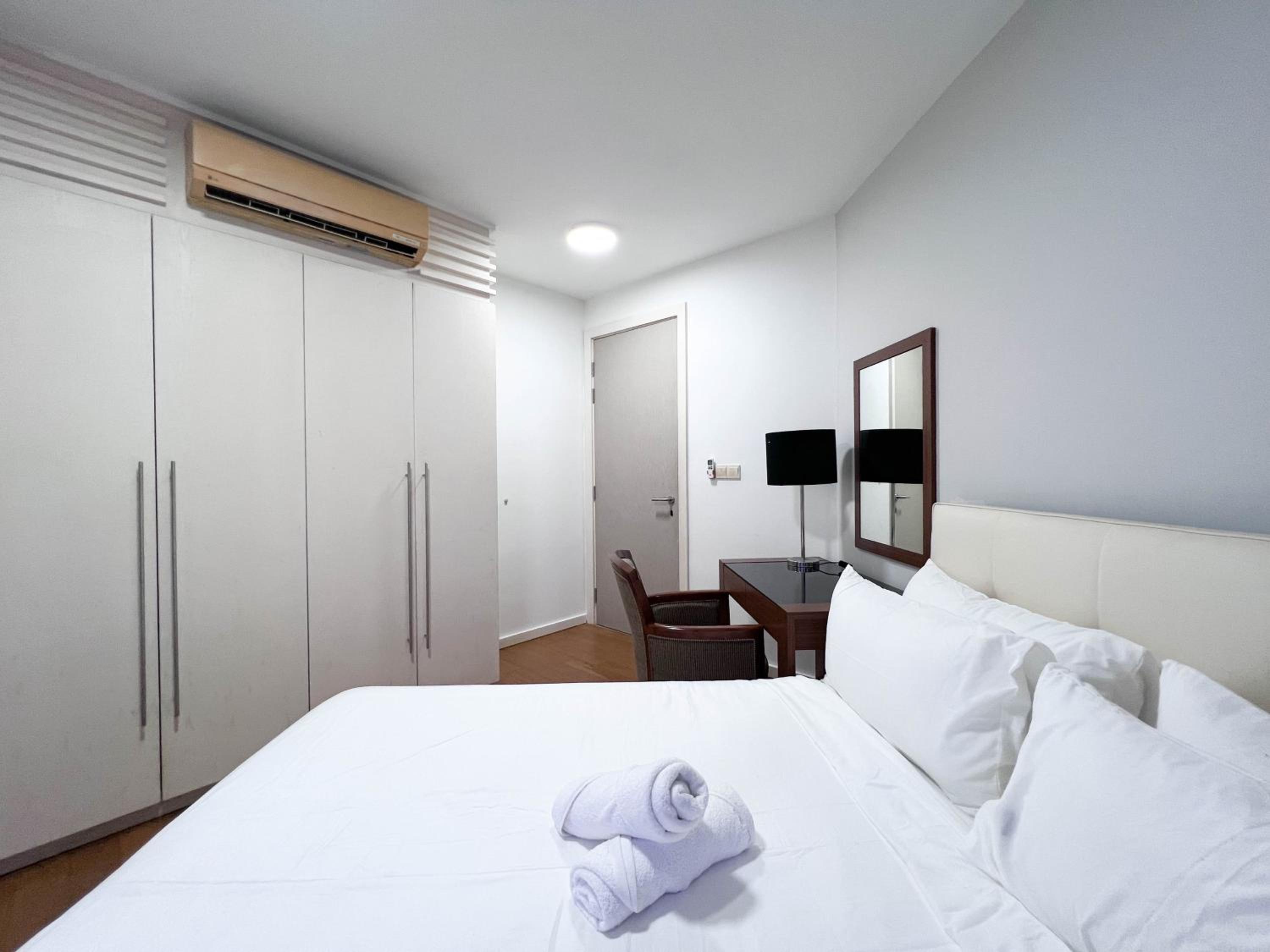 Bintang Fairlane by Manhattan Group