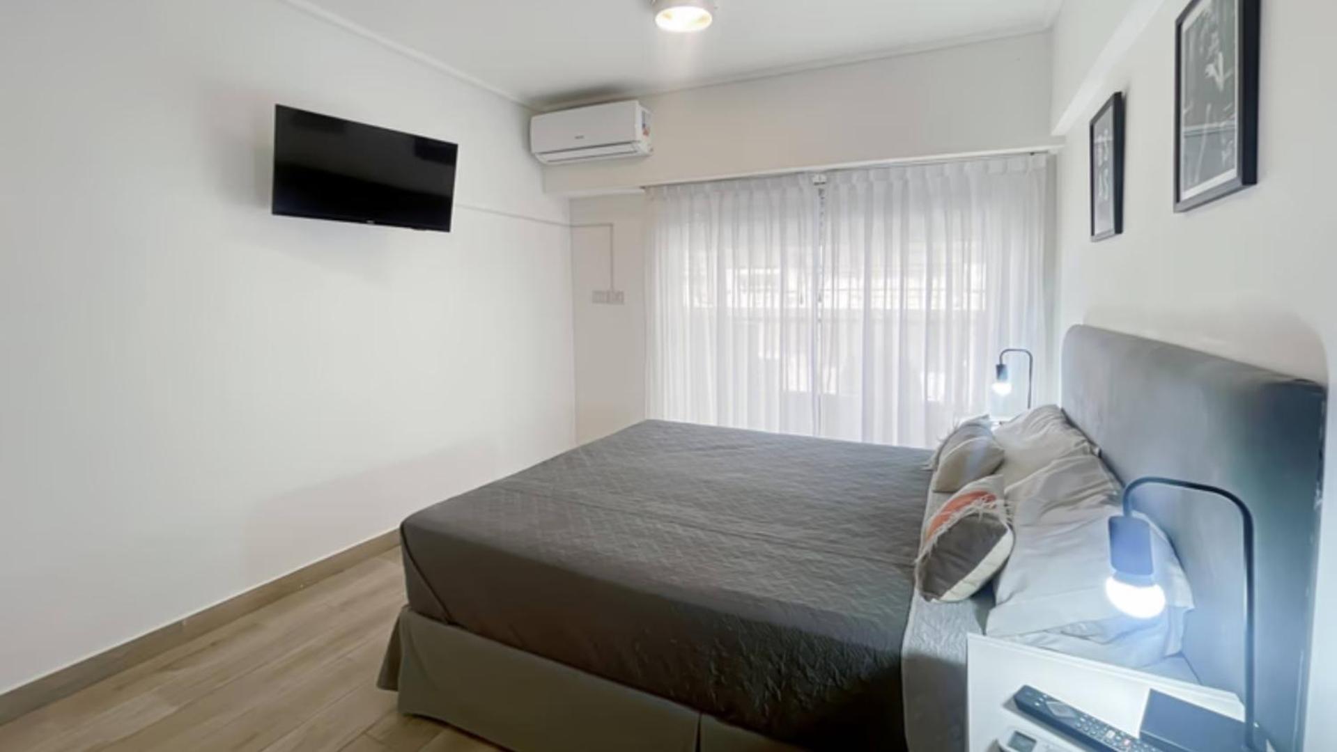 Modern Studio with Amenities in the Heart of the City -U13
