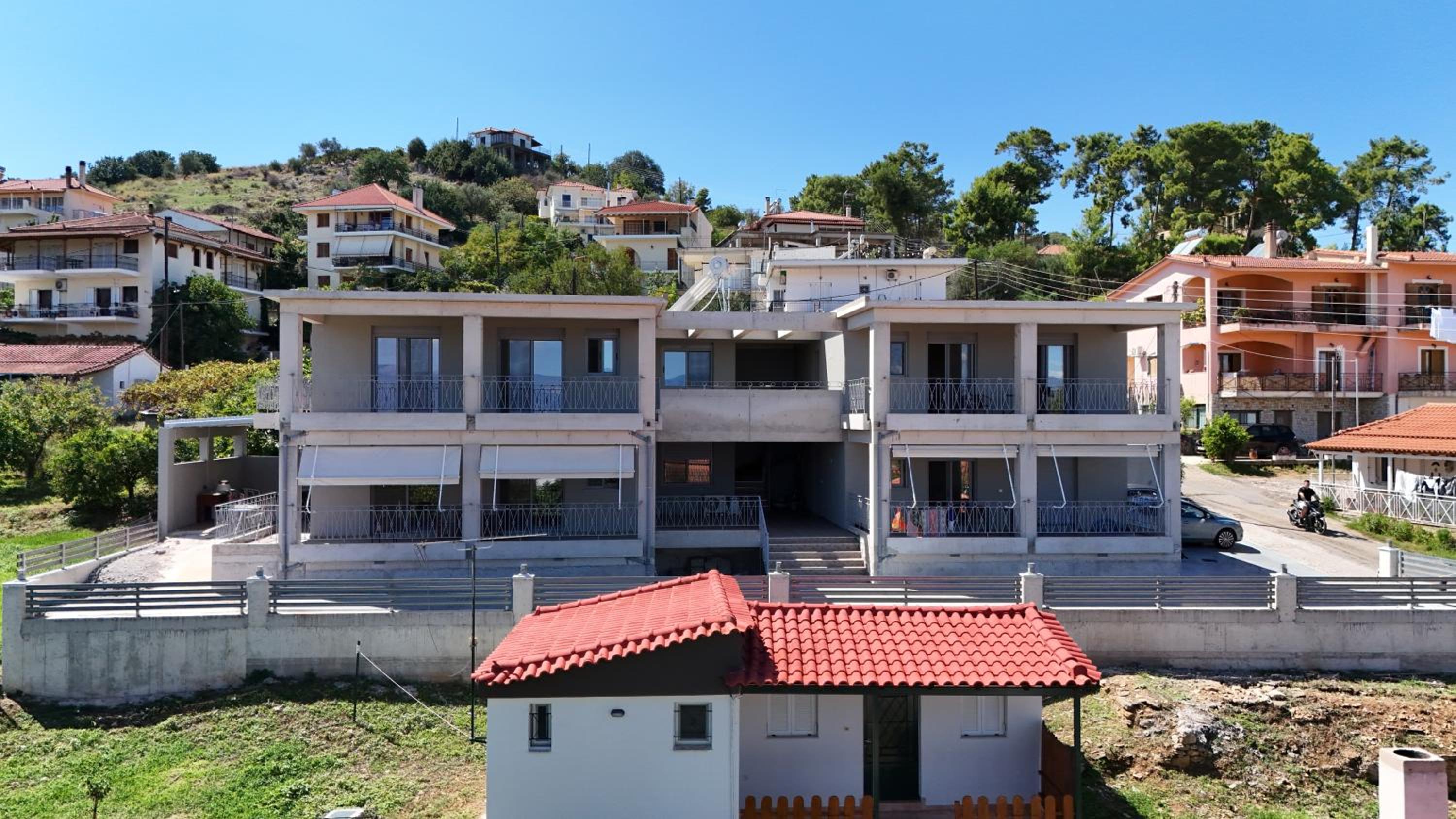 Makarounis Athanasios Apartments