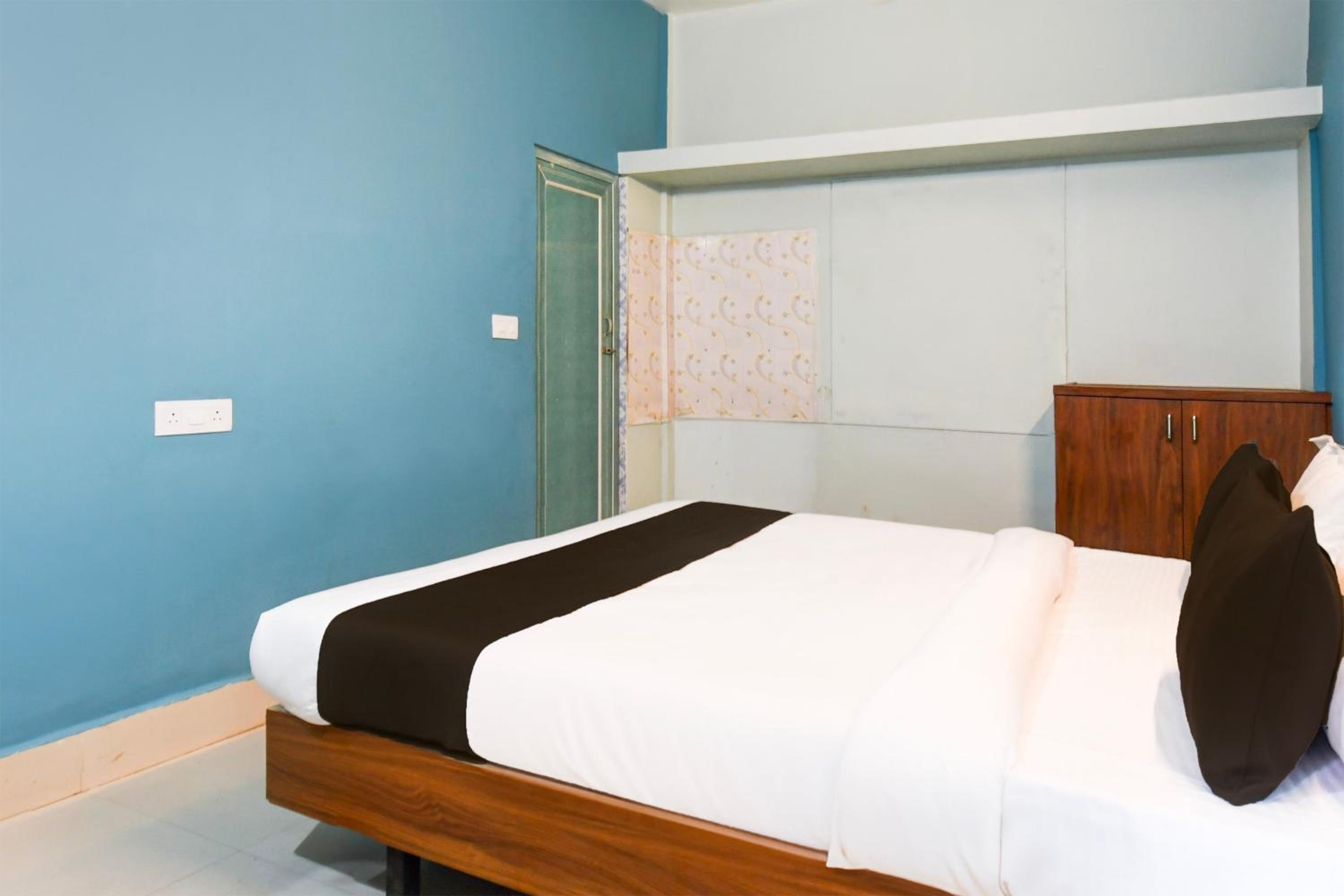 Hotel O EMERALD HOMESTAY view 3