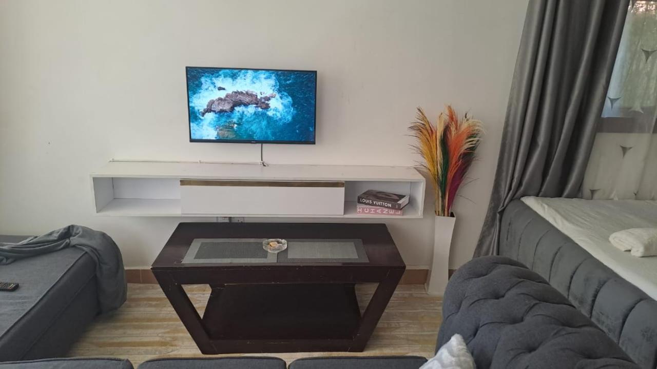 Cyrihomes