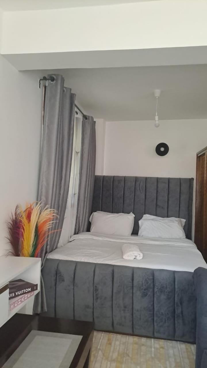 Cyrihomes