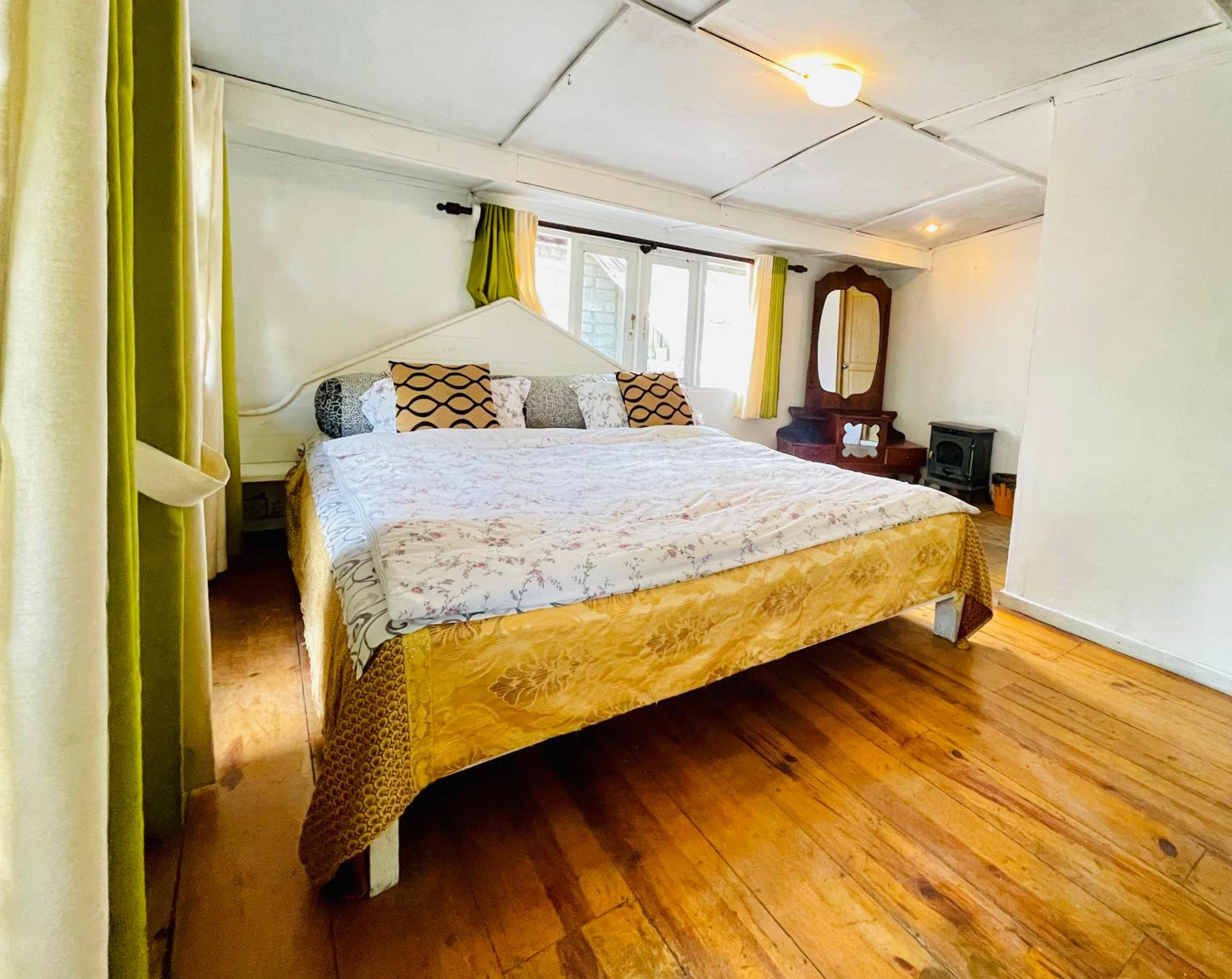 King Fern Cottage view 5