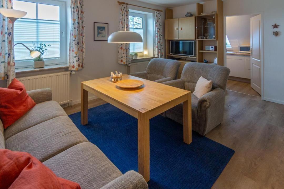 Ferienwohnung-Seestern en Norden — hotel room
