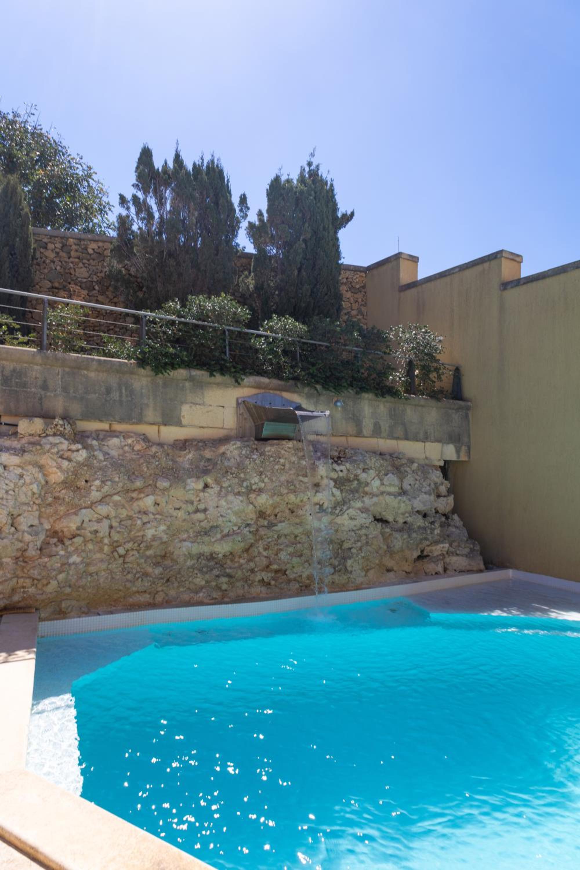 OneFifty Holiday Home