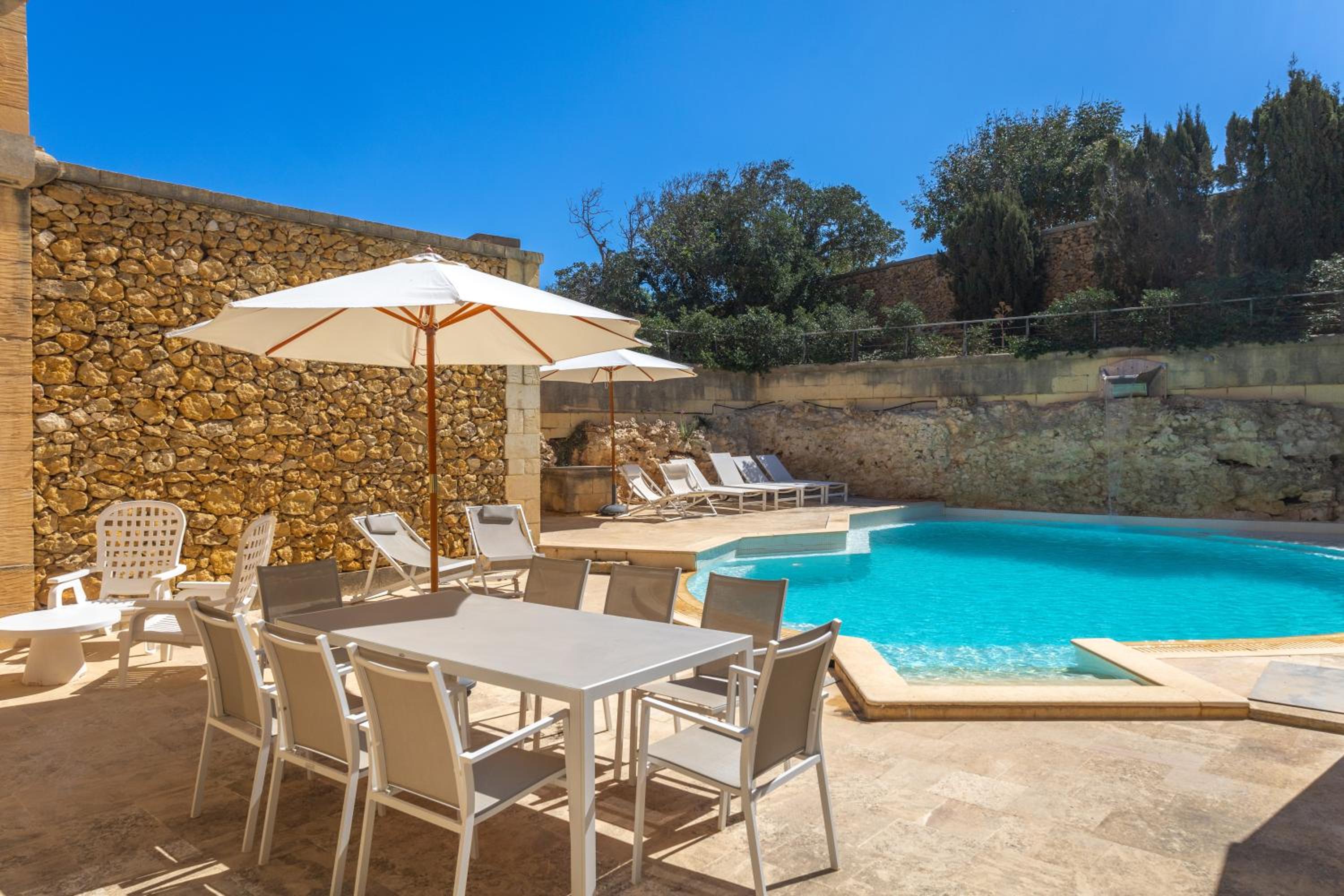 OneFifty Holiday Home