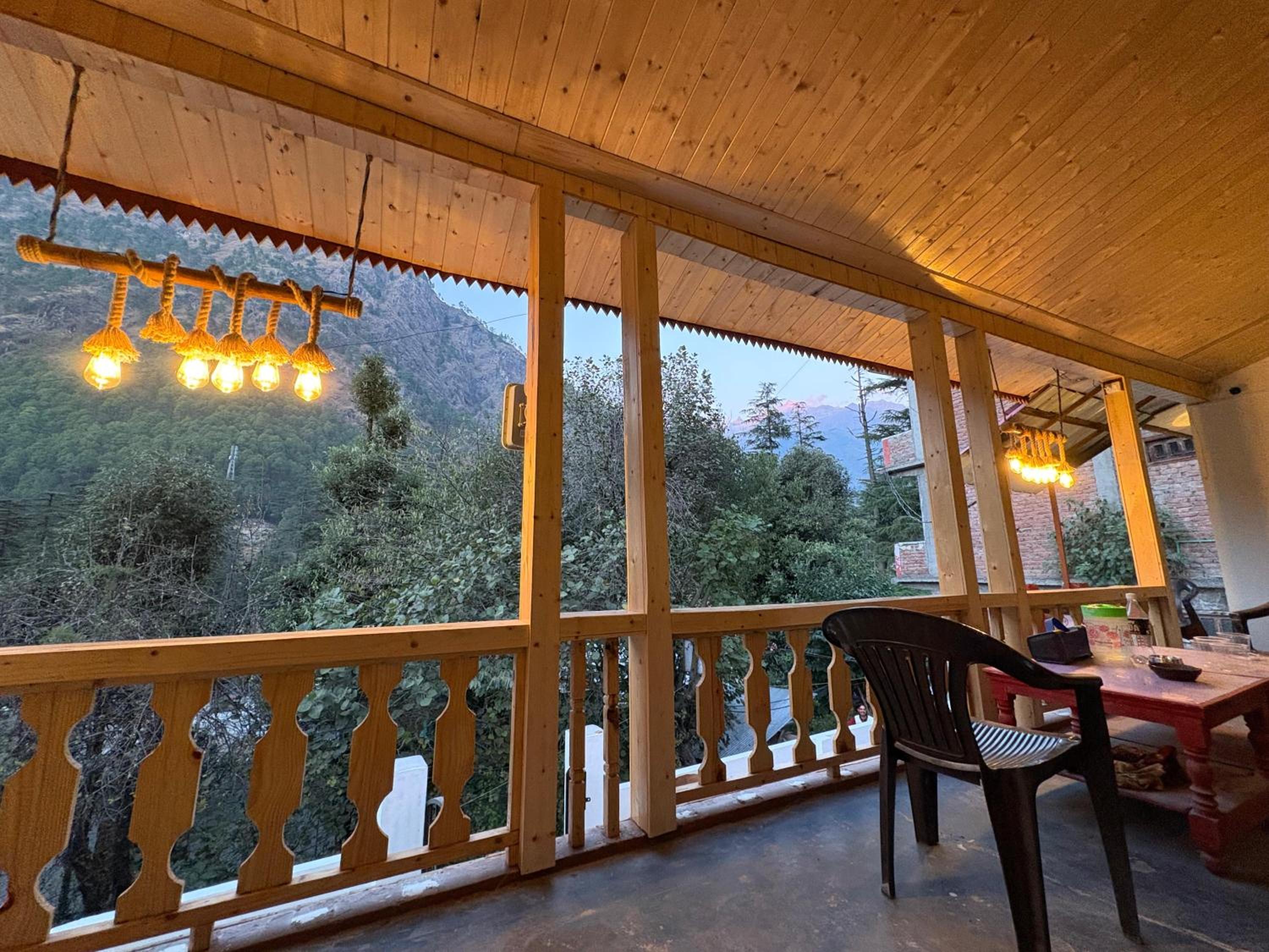 The Eleventh homestay