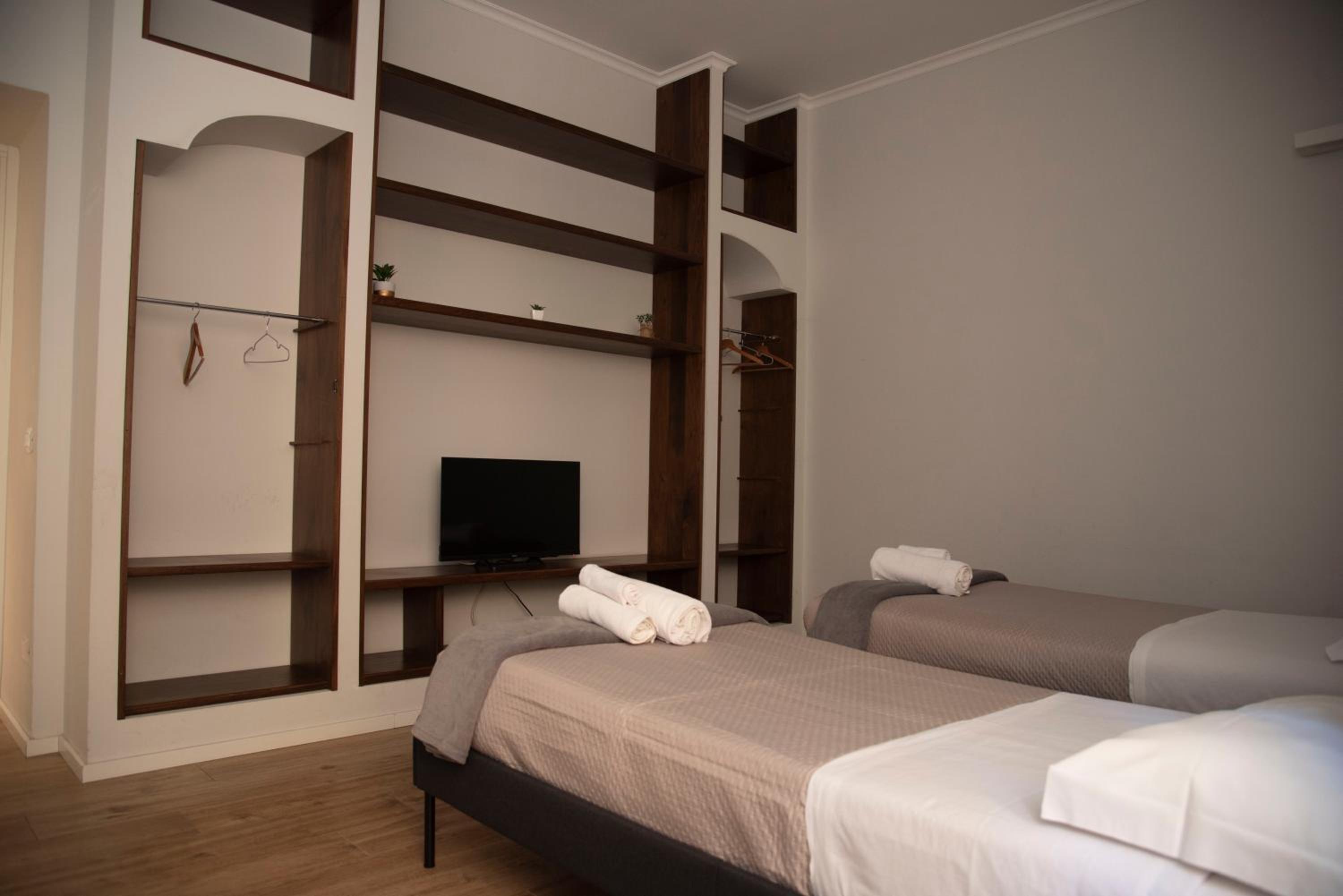 PiazzaBolognaStay