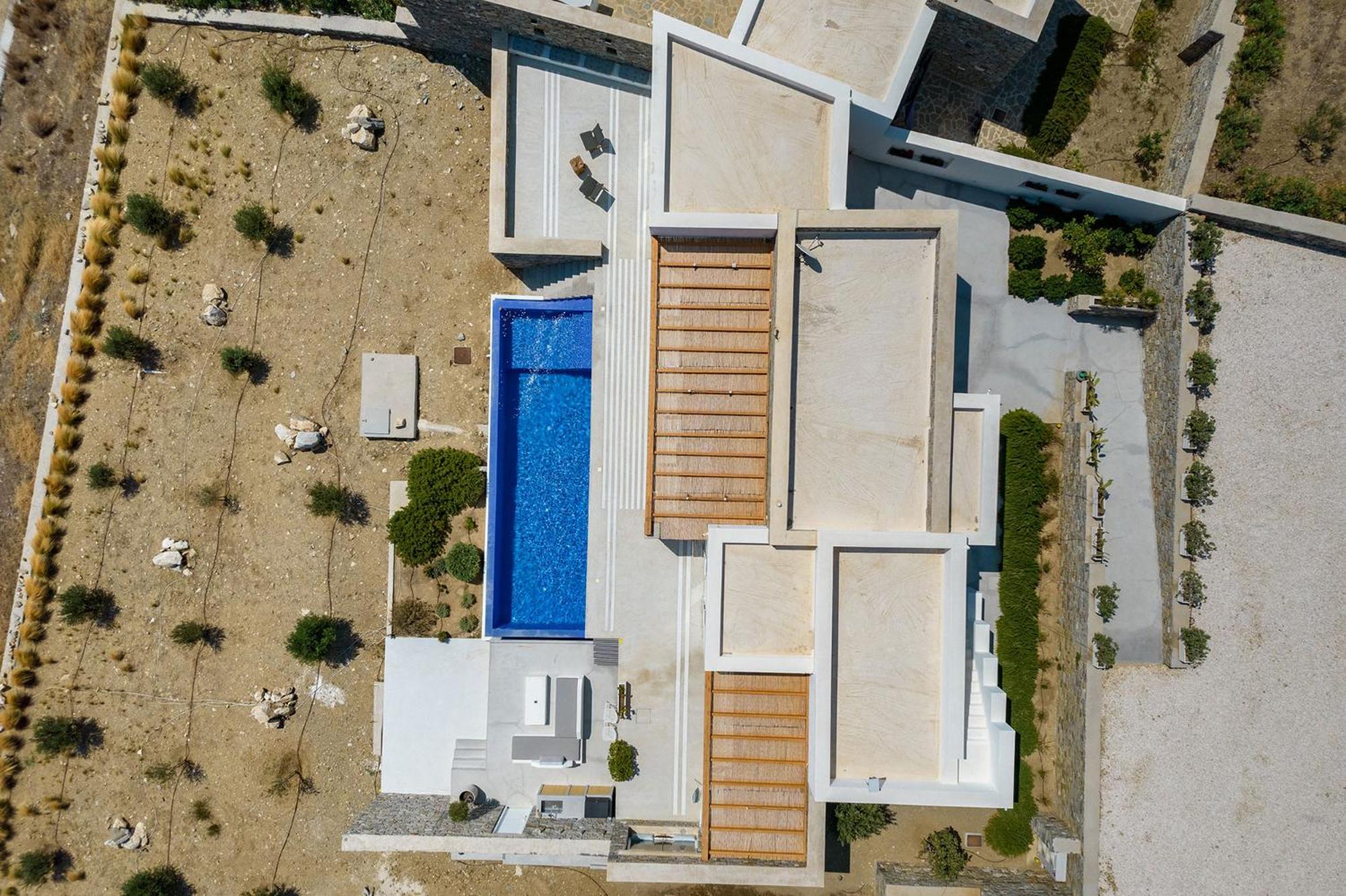 Di Lusso Villa, a Cycladic SeaView Sanctuary, By ThinkVilla view 4