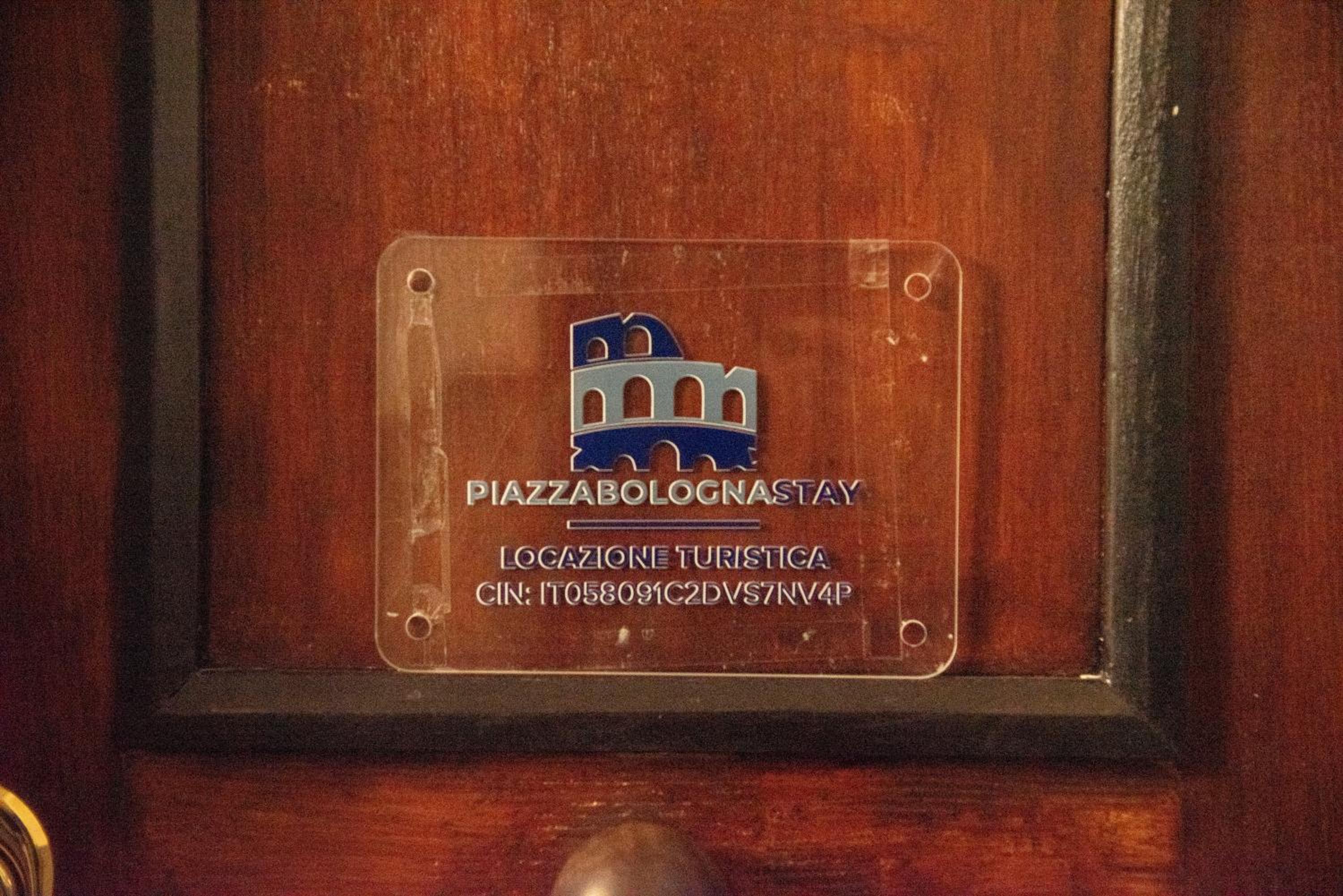 PiazzaBolognaStay