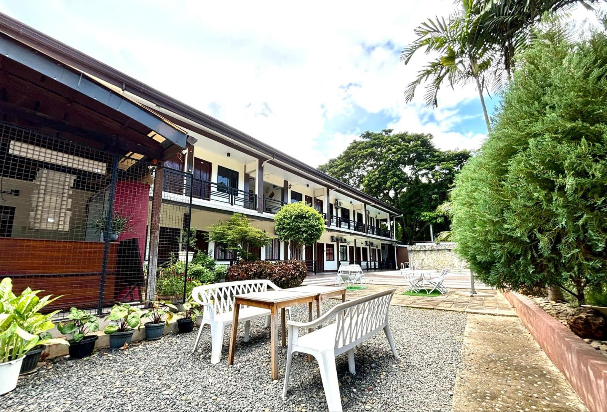 DIAKOPES INN view 4