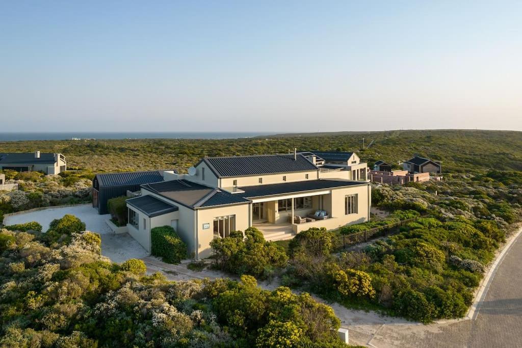 Romansbaai Oceanview Retreat