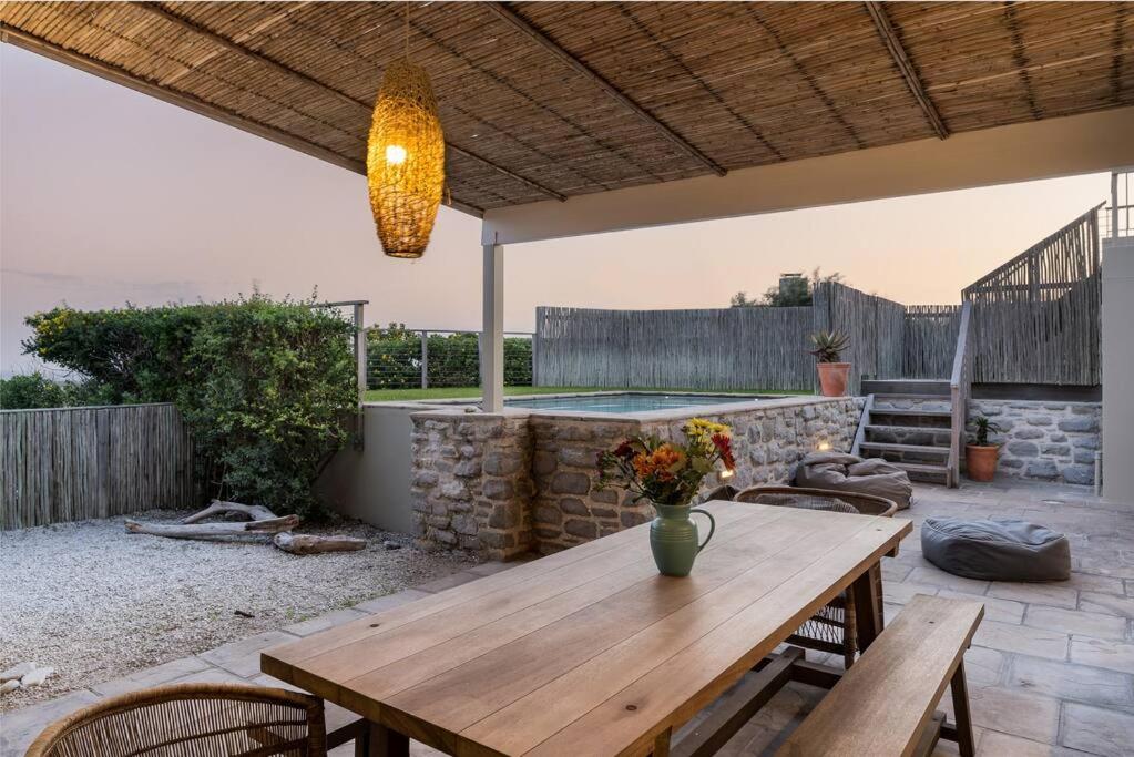 Romansbaai Oceanview Retreat