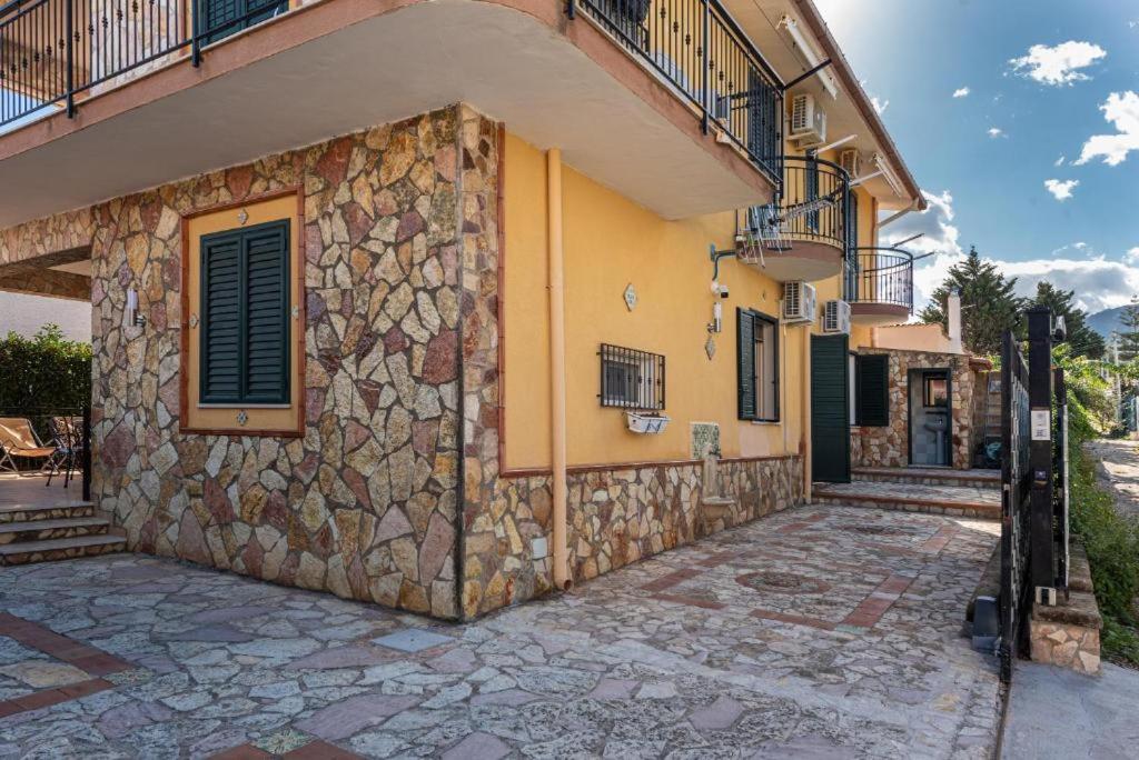Villino Giovanna a Trabia a 200 mt dal mare