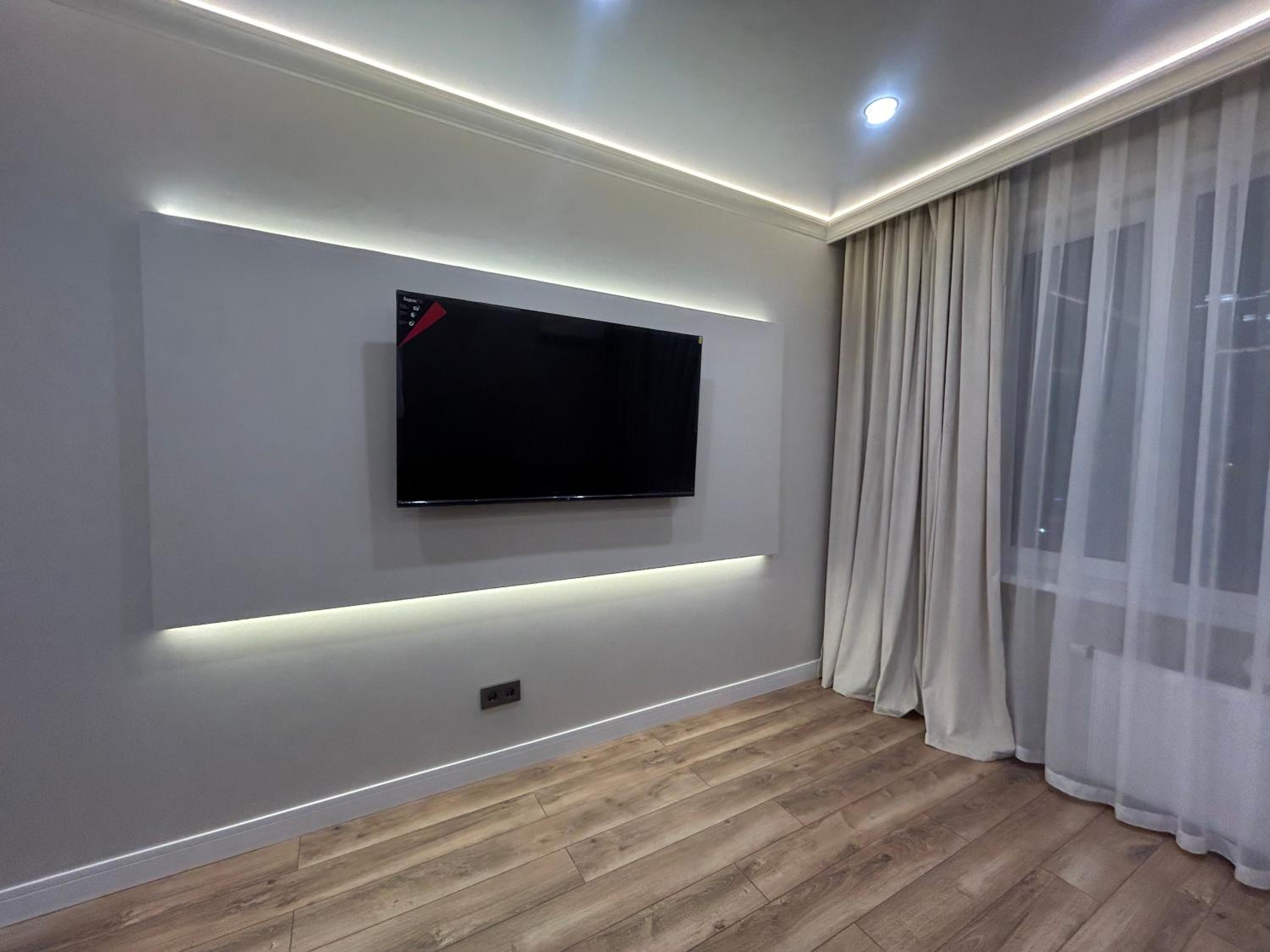 Shine Apartments
