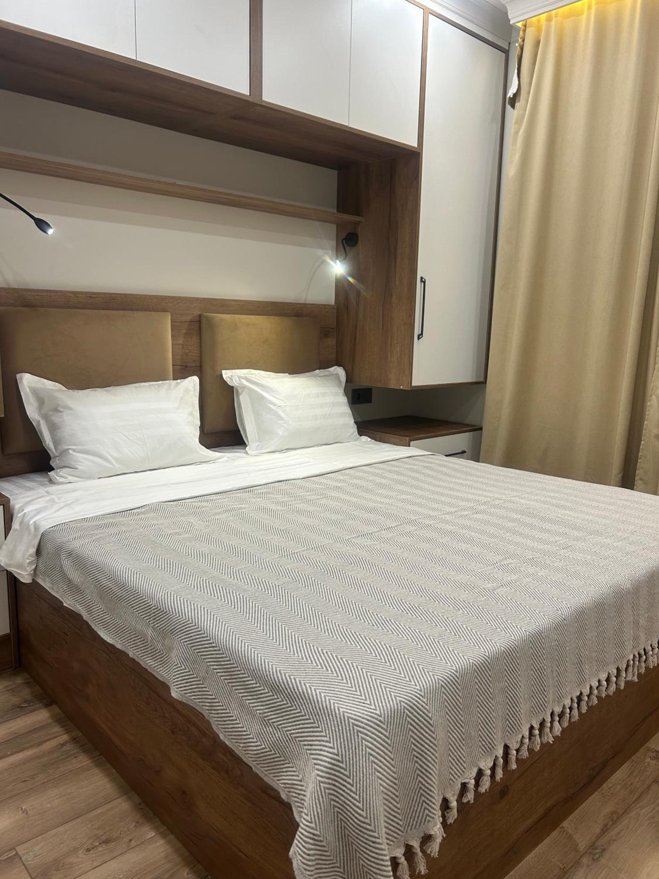 Shine Apartments