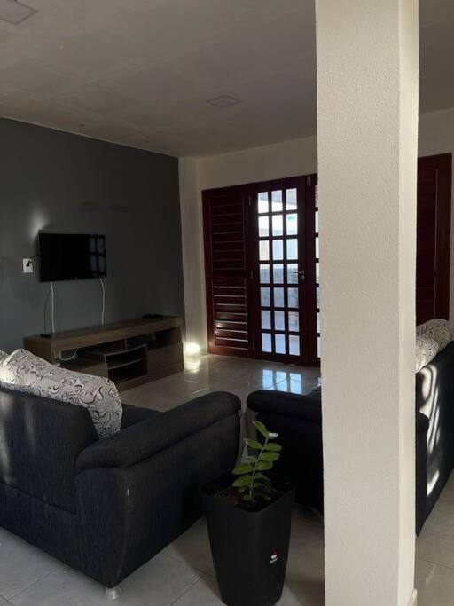 Dinart's House