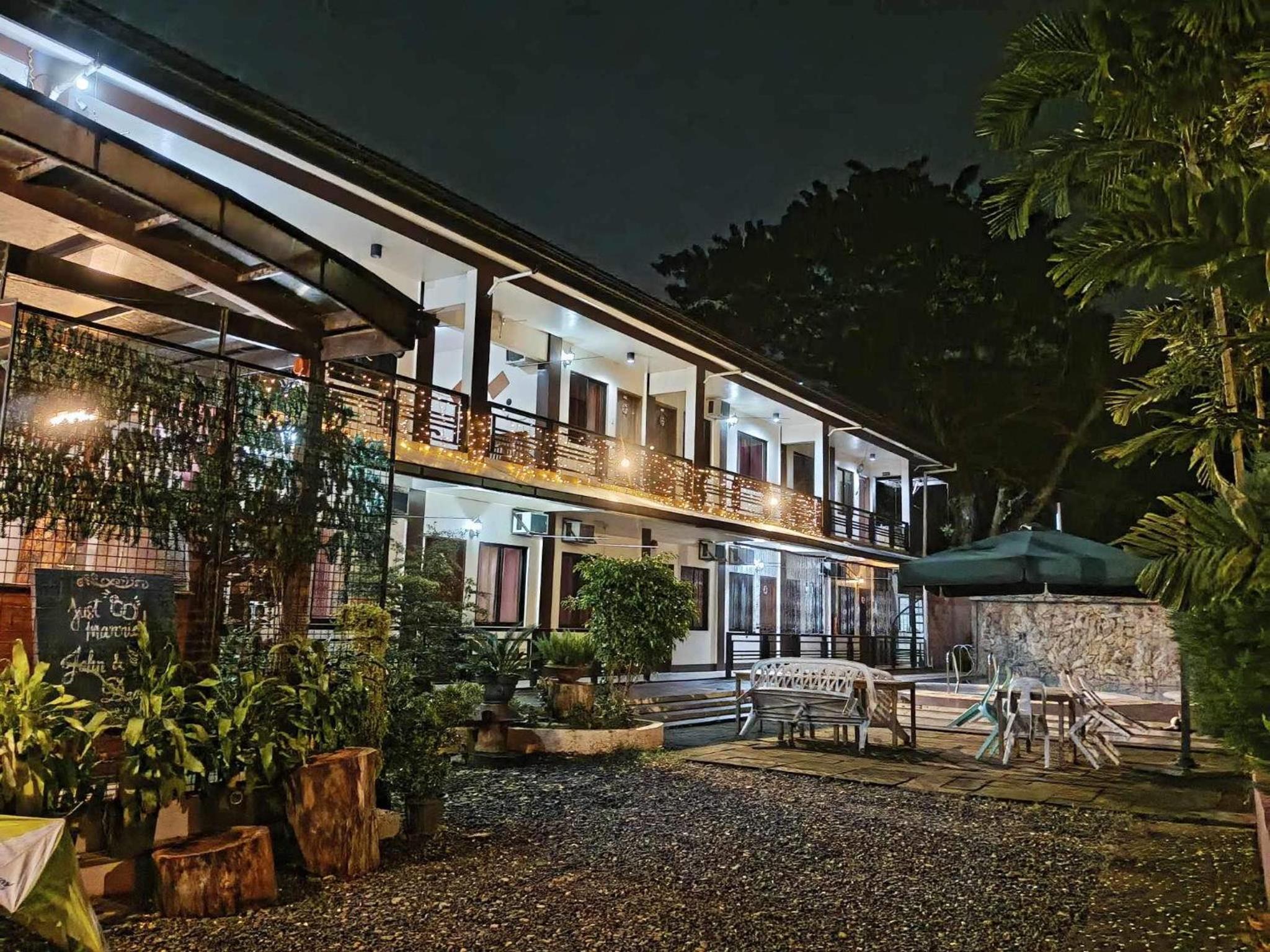 DIAKOPES INN view 2