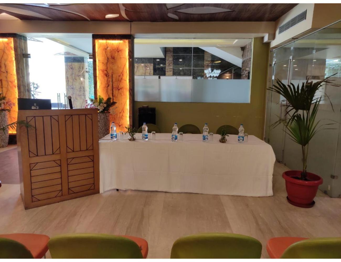 meeting & event spaces