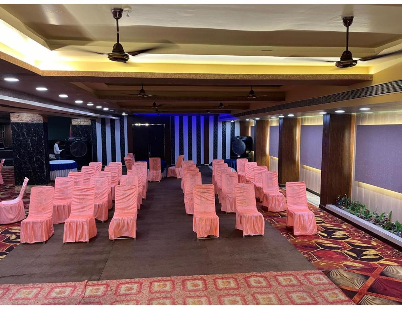 meeting & event spaces