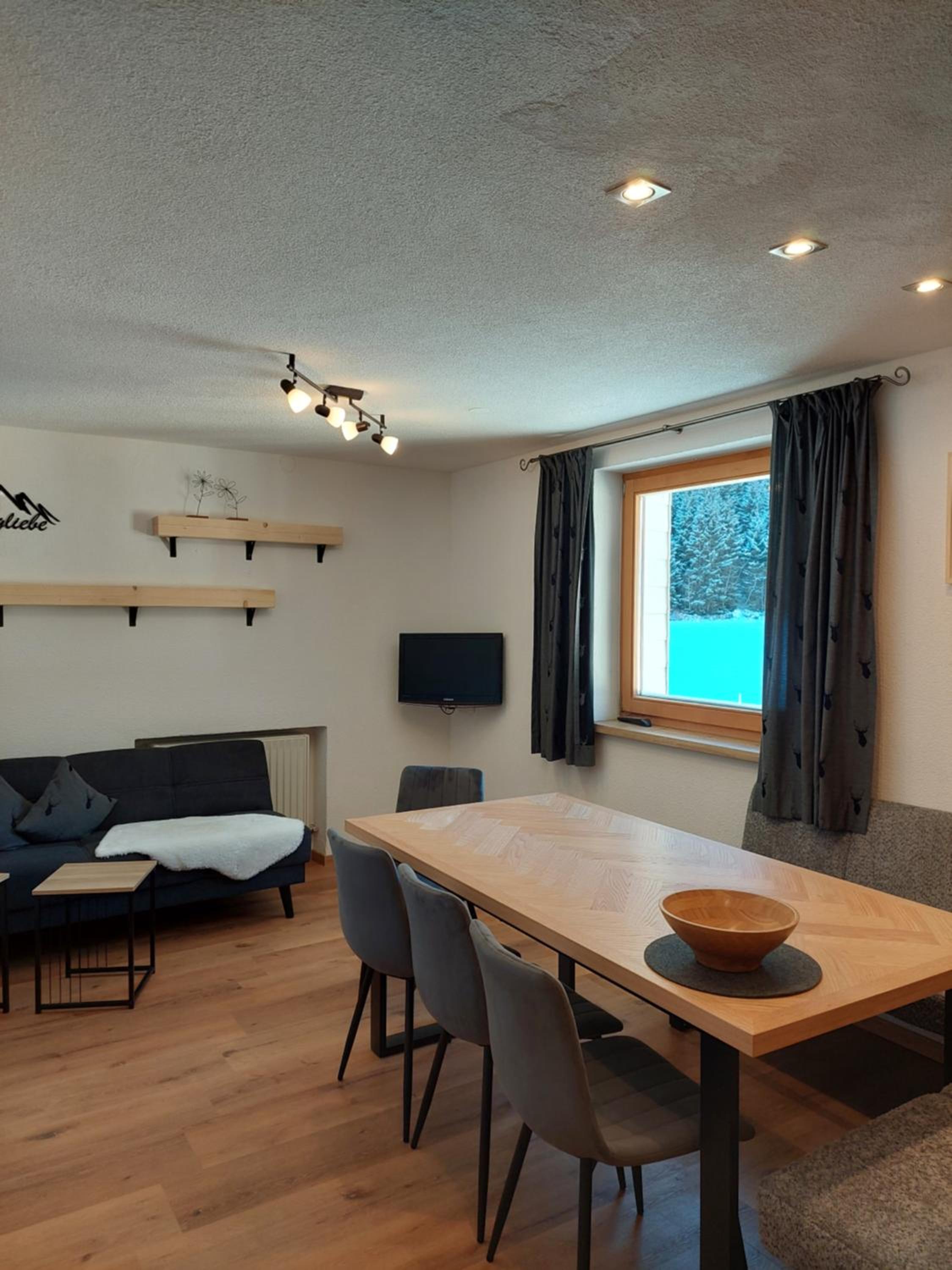 Ferienwohnung Tramunt im Hotel Casada