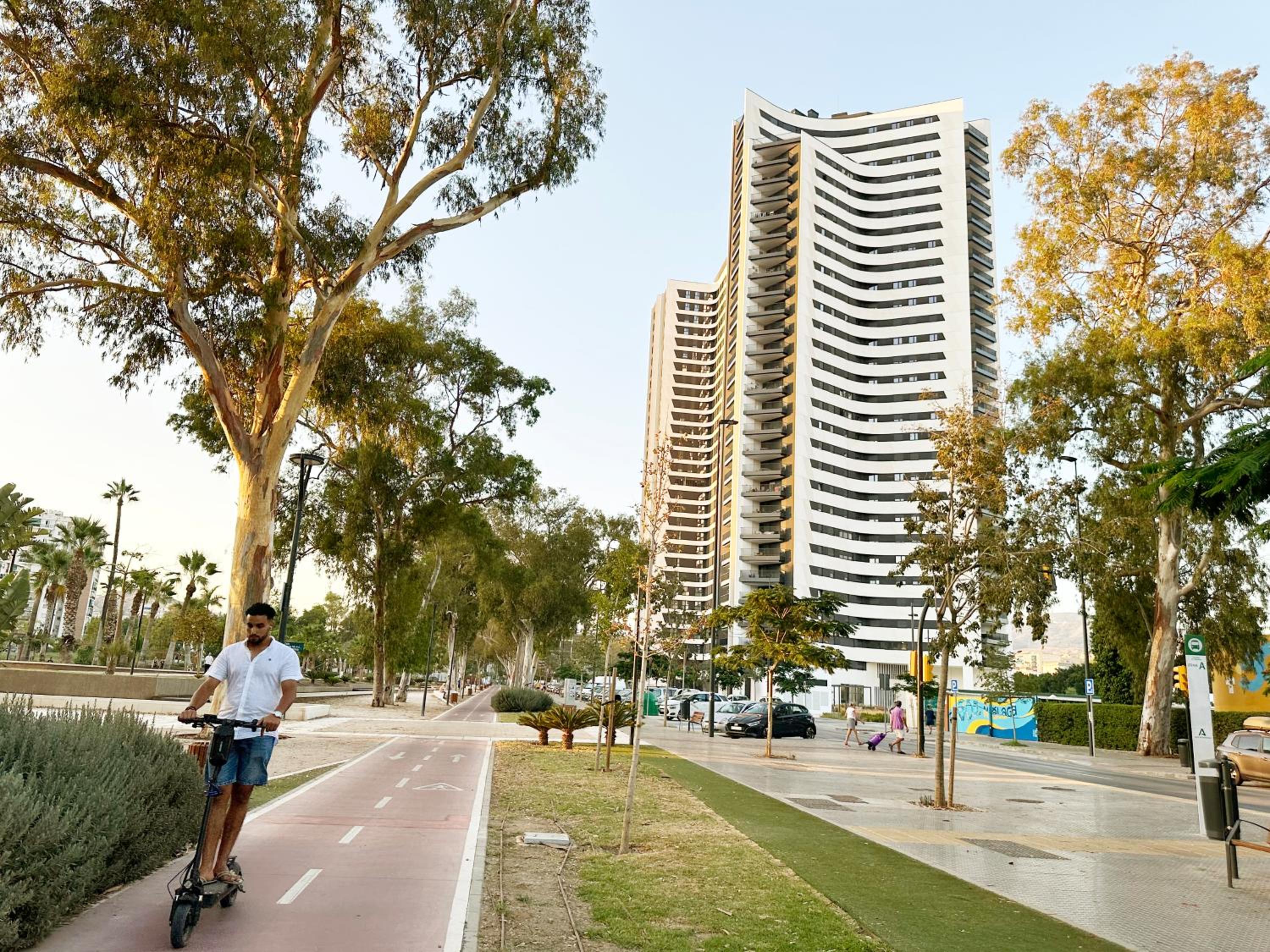 Malaga Urban Sky 3 bed apartment 22K