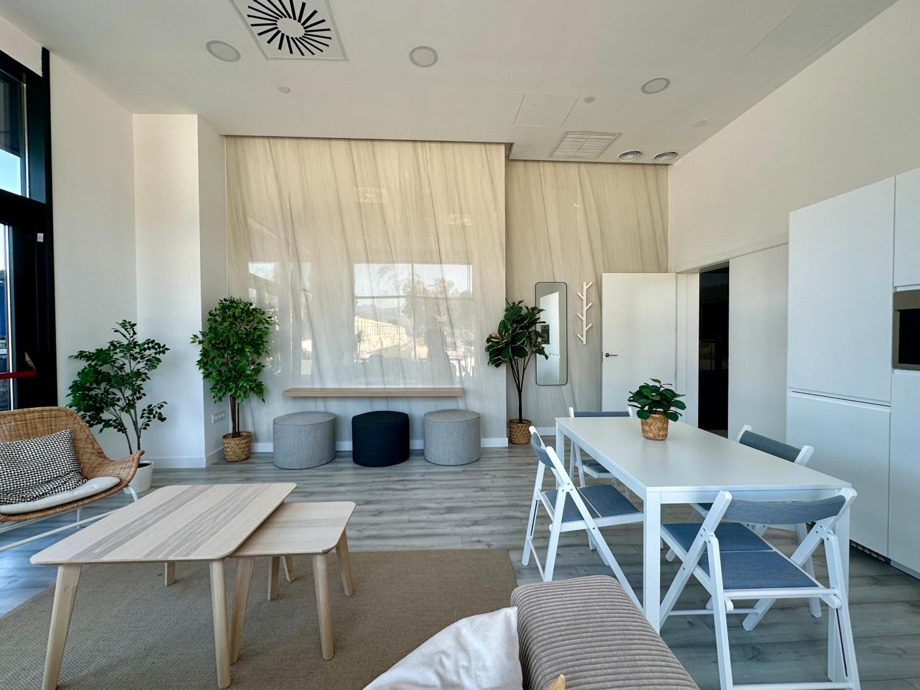 Malaga Urban Sky 3 bed apartment 22K