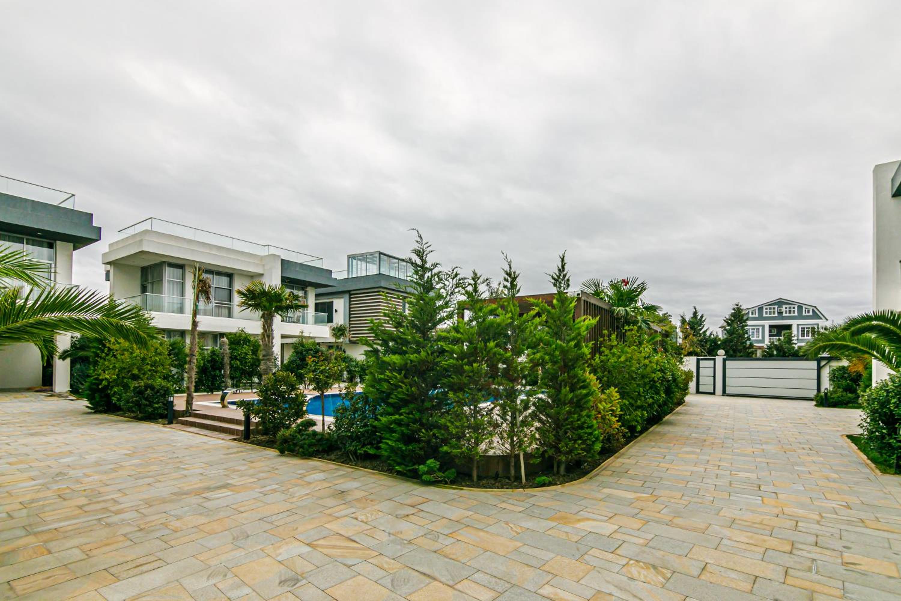 Tiffany Villas Baku