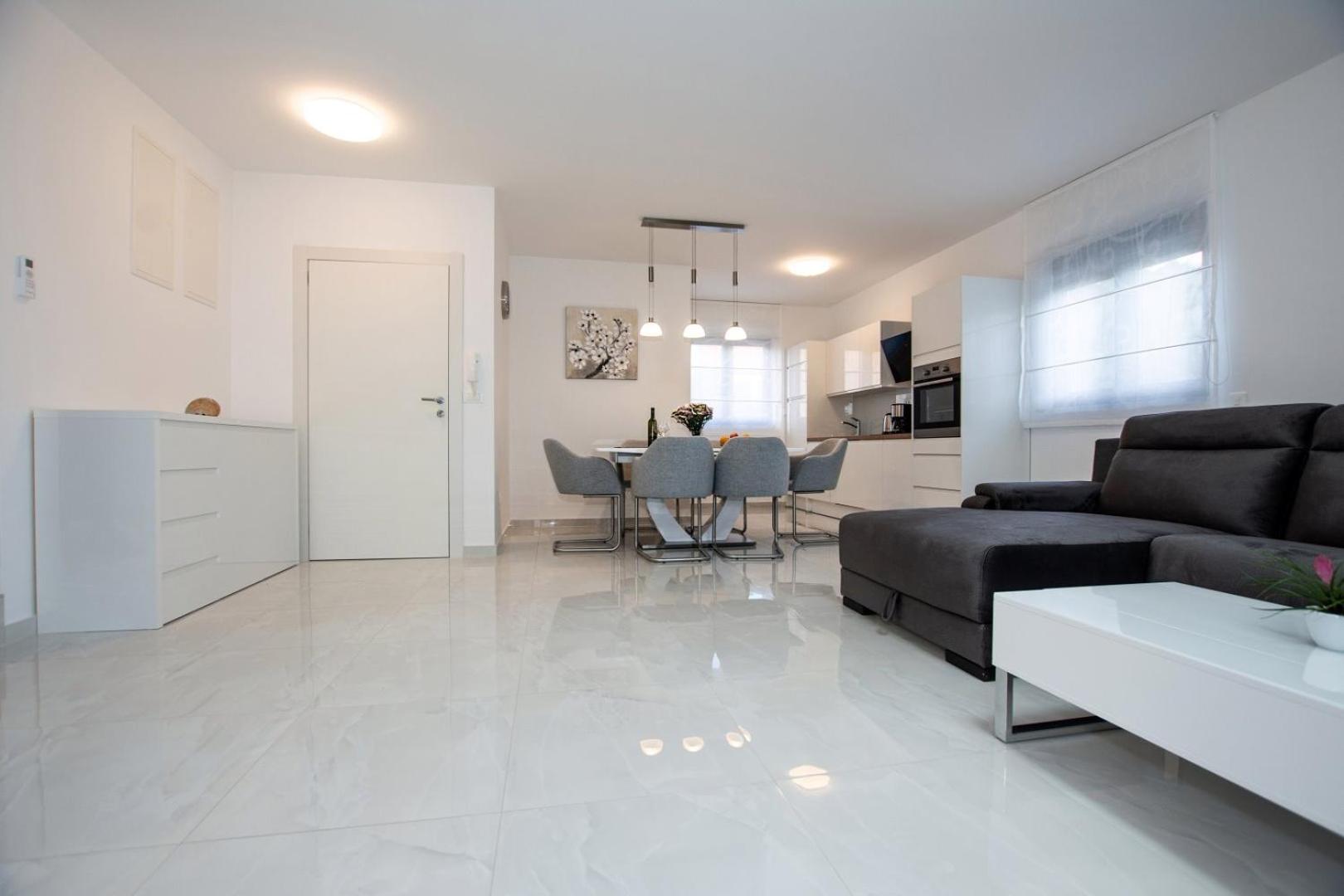 Villa Stella - CROWONDER LUXURY RENT