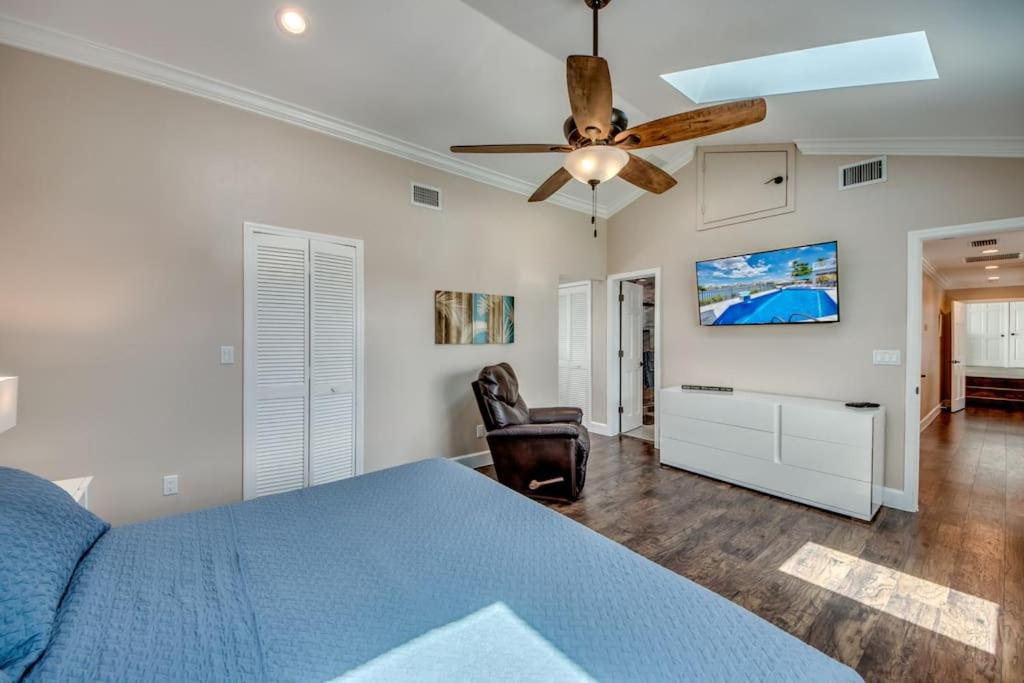 Villa Key West by CoralVilla, Top 2 Story Villa, pool, game room view 2