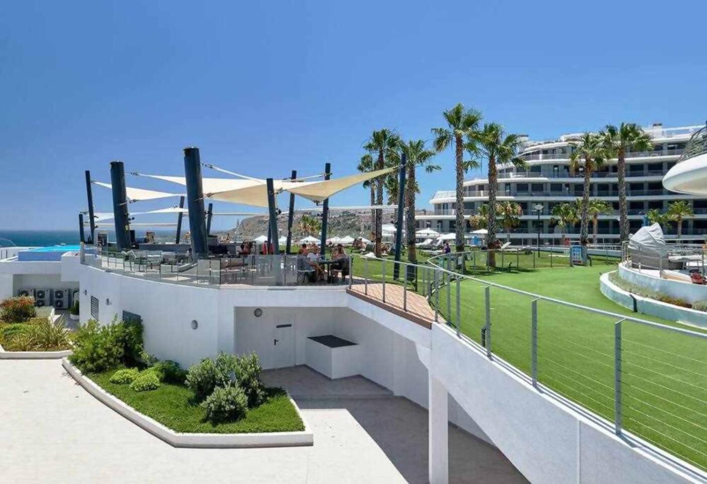 Exclusivo apartamento frente al mar en Infinity