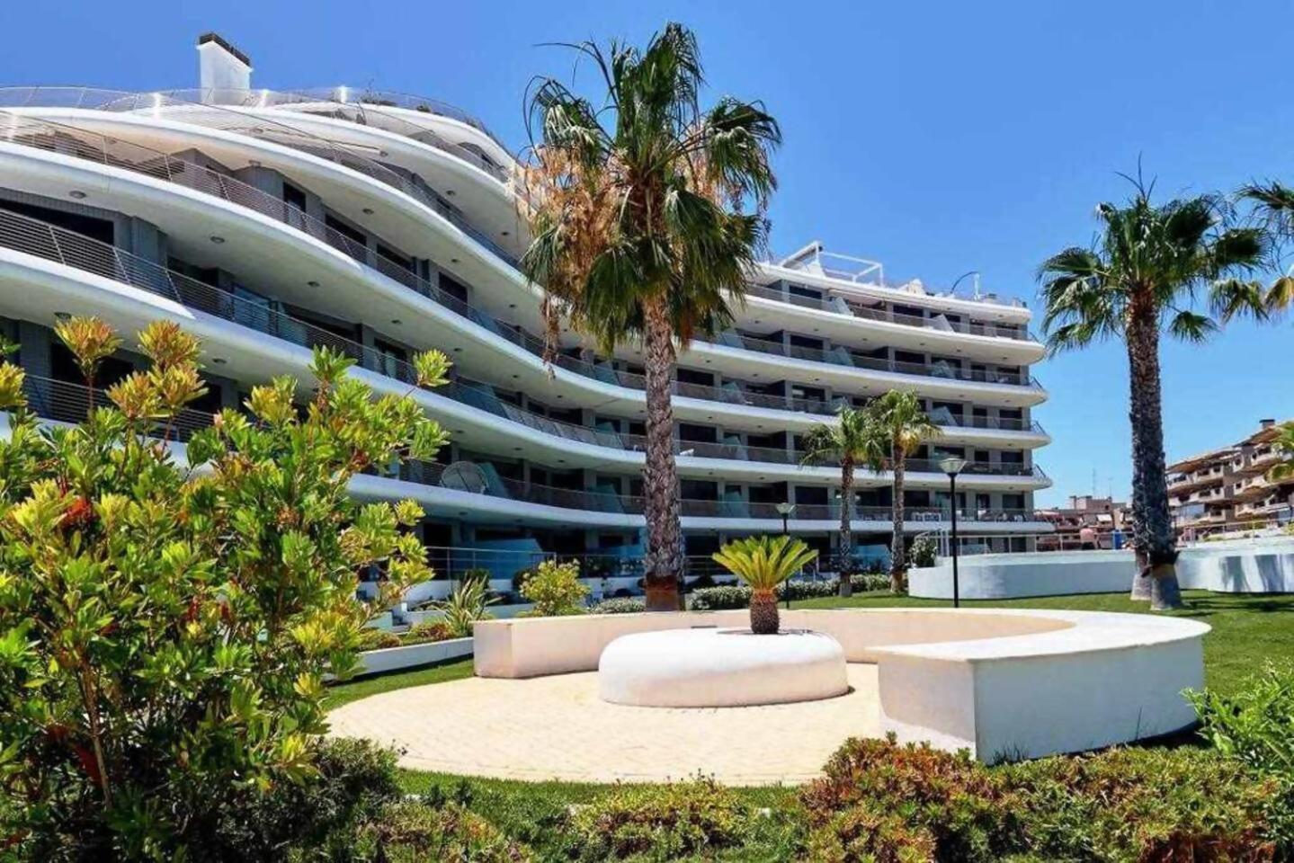 Exclusivo apartamento frente al mar en Infinity