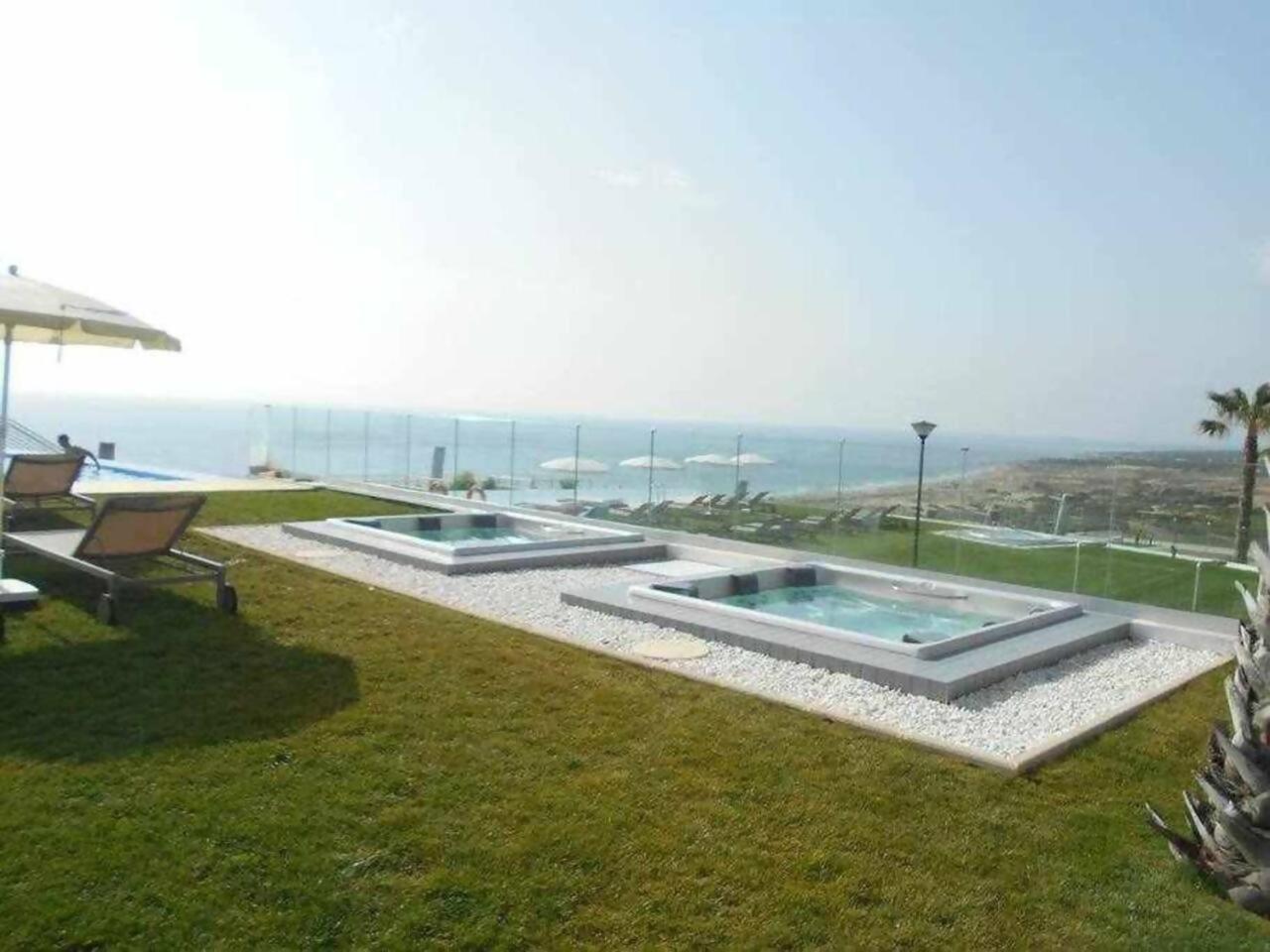 Exclusivo apartamento frente al mar en Infinity