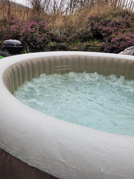 Ferienwohnung Landidyll, Whirlpool, Minipigs, Ponys, Familien