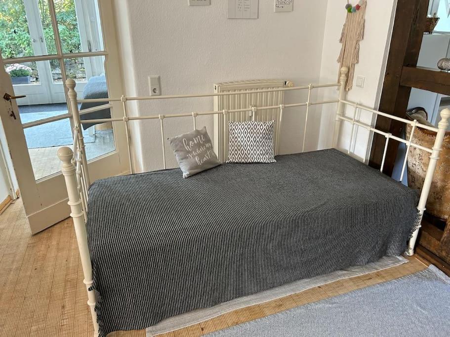 Ferienwohnung Landidyll, Whirlpool, Minipigs, Ponys, Familien