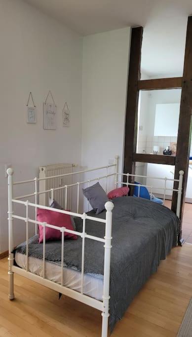Ferienwohnung Landidyll, Whirlpool, Minipigs, Ponys, Familien