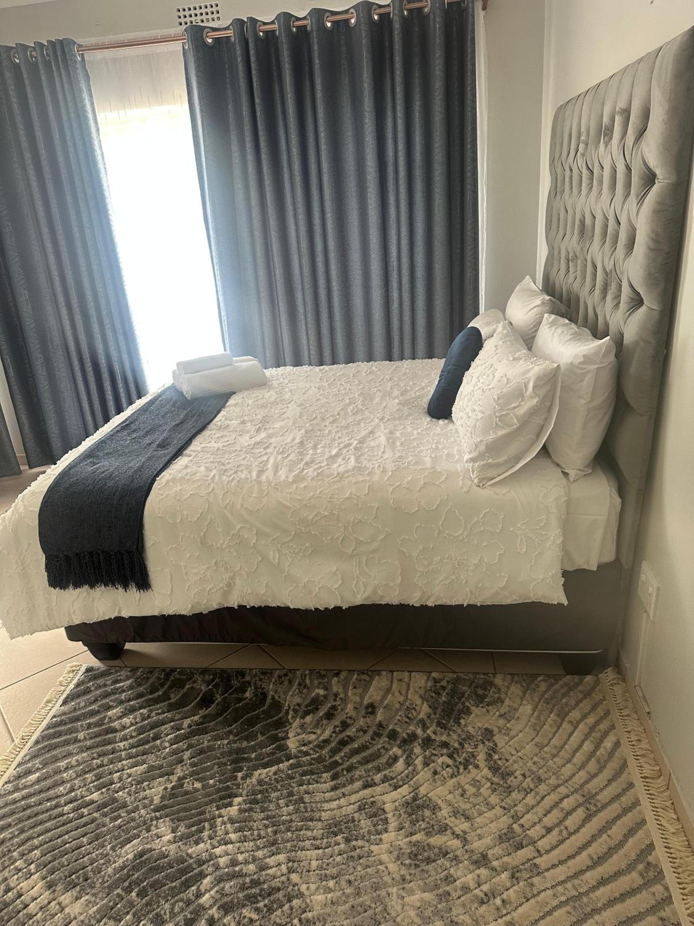 Safaya Inn