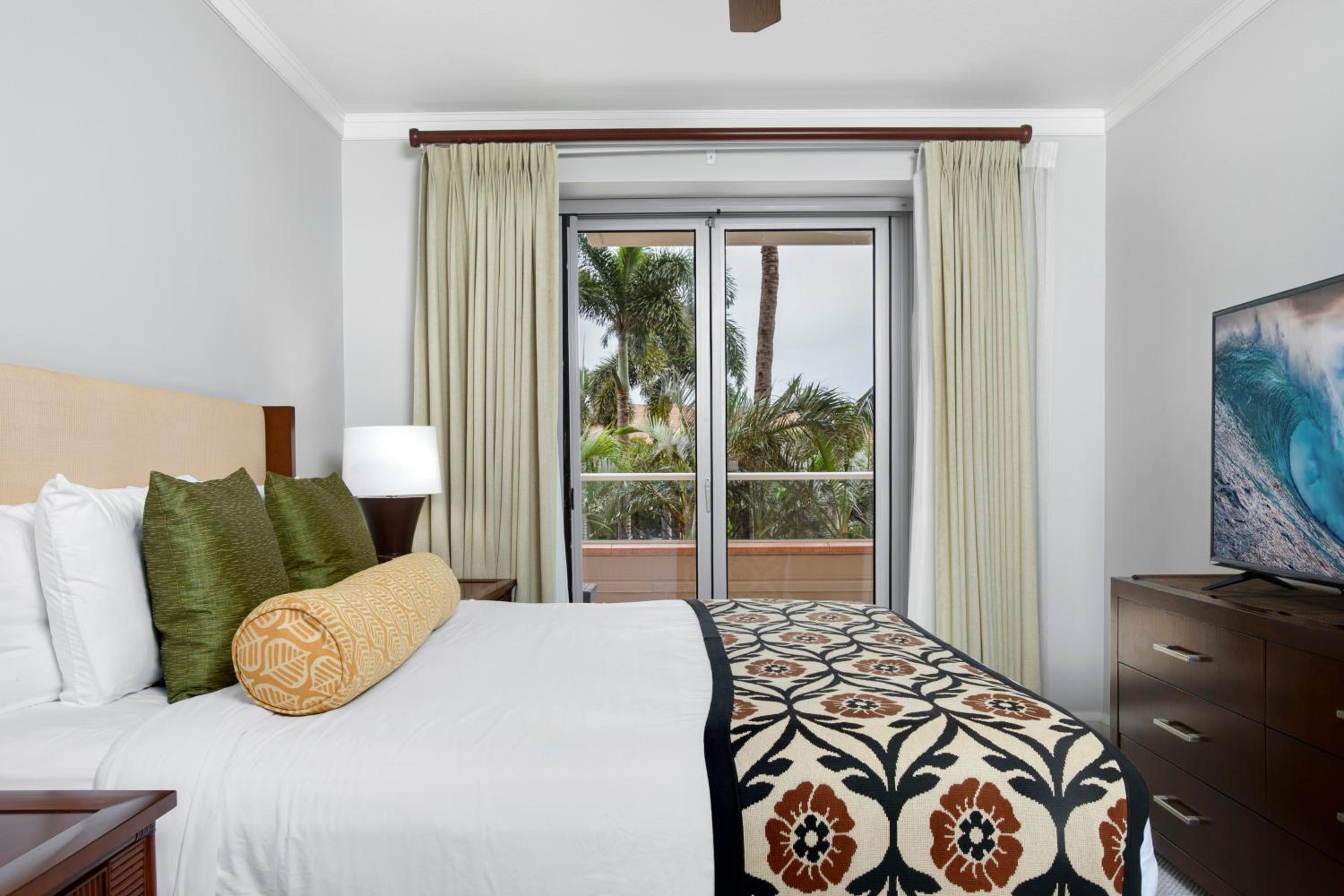 KBM Resorts: Honua Kai Konea HKK-220 Beach Inspired Includes Free Rental Car view 3