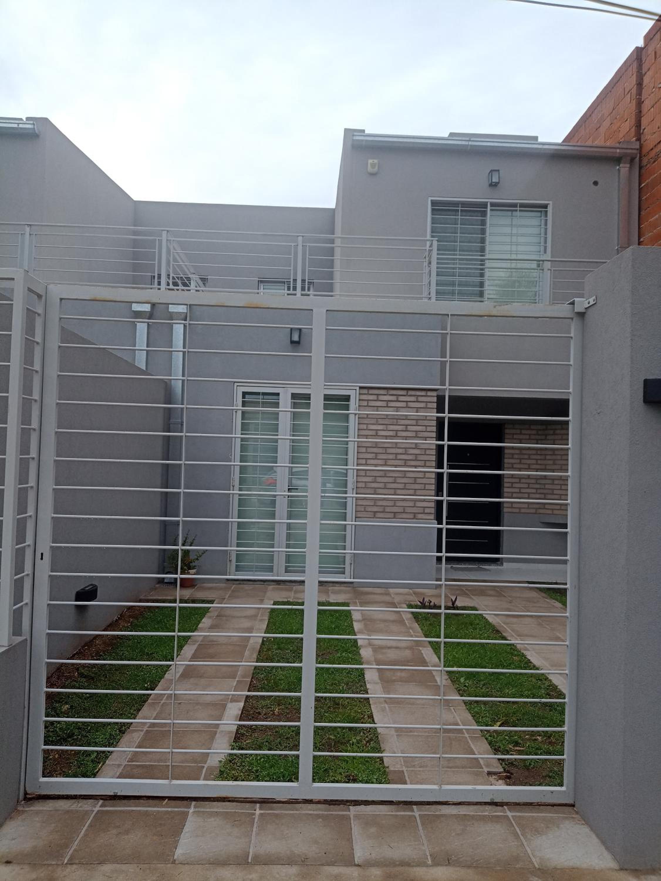 Duplex Victoria