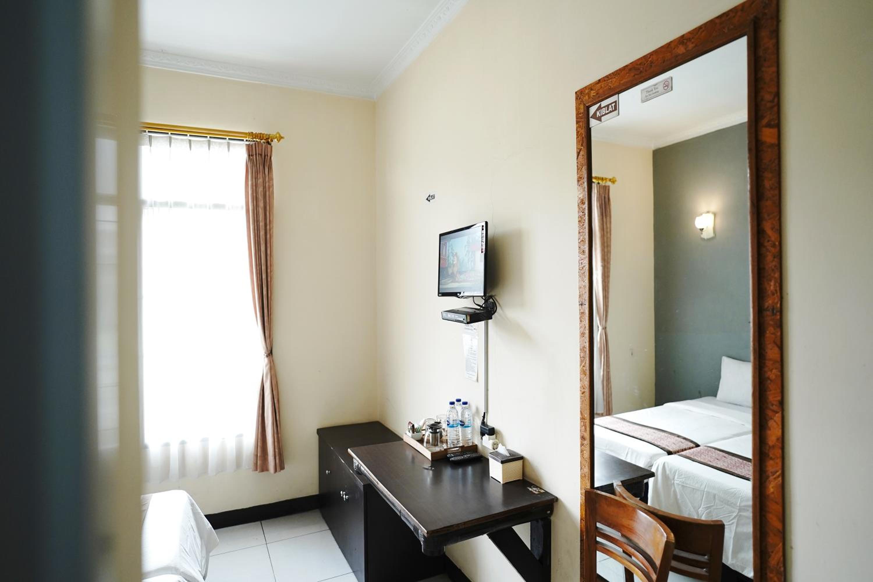 Saung Balibu Hotel, Lembang - 14
