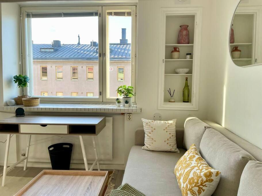 Penthouse Töölö - High Ceilings, Wi-Fi, 24h shop, Olympic Stadium view 4