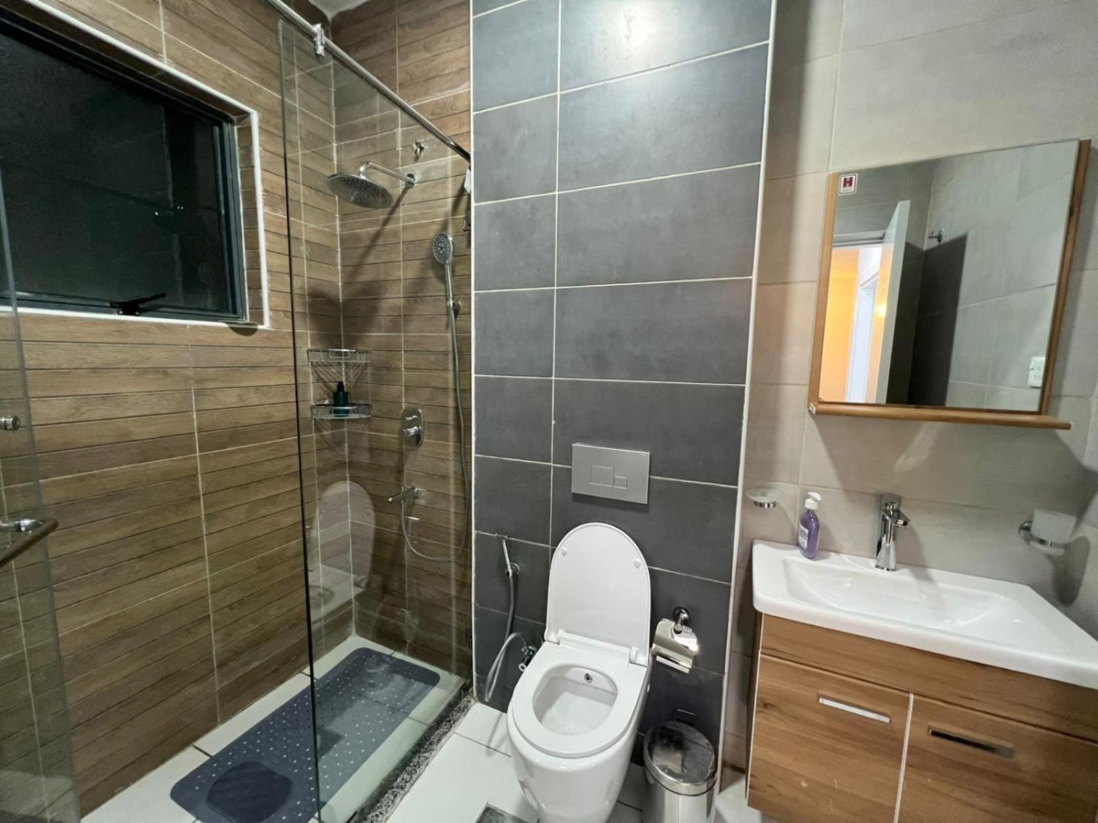 Grand Premier Furnished apartment - Citynest Suites view 4